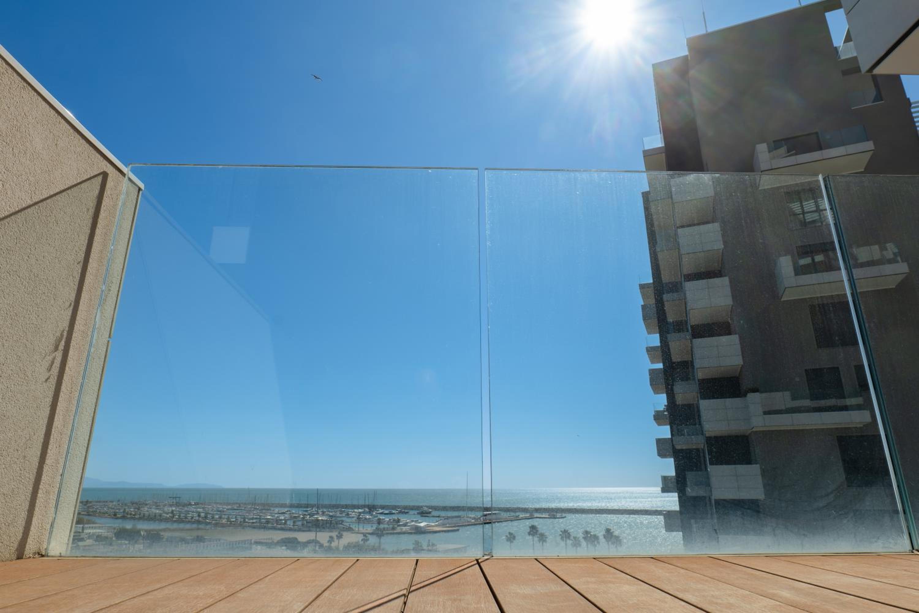 Porta del Mare - Luxury Beachfront Apartments