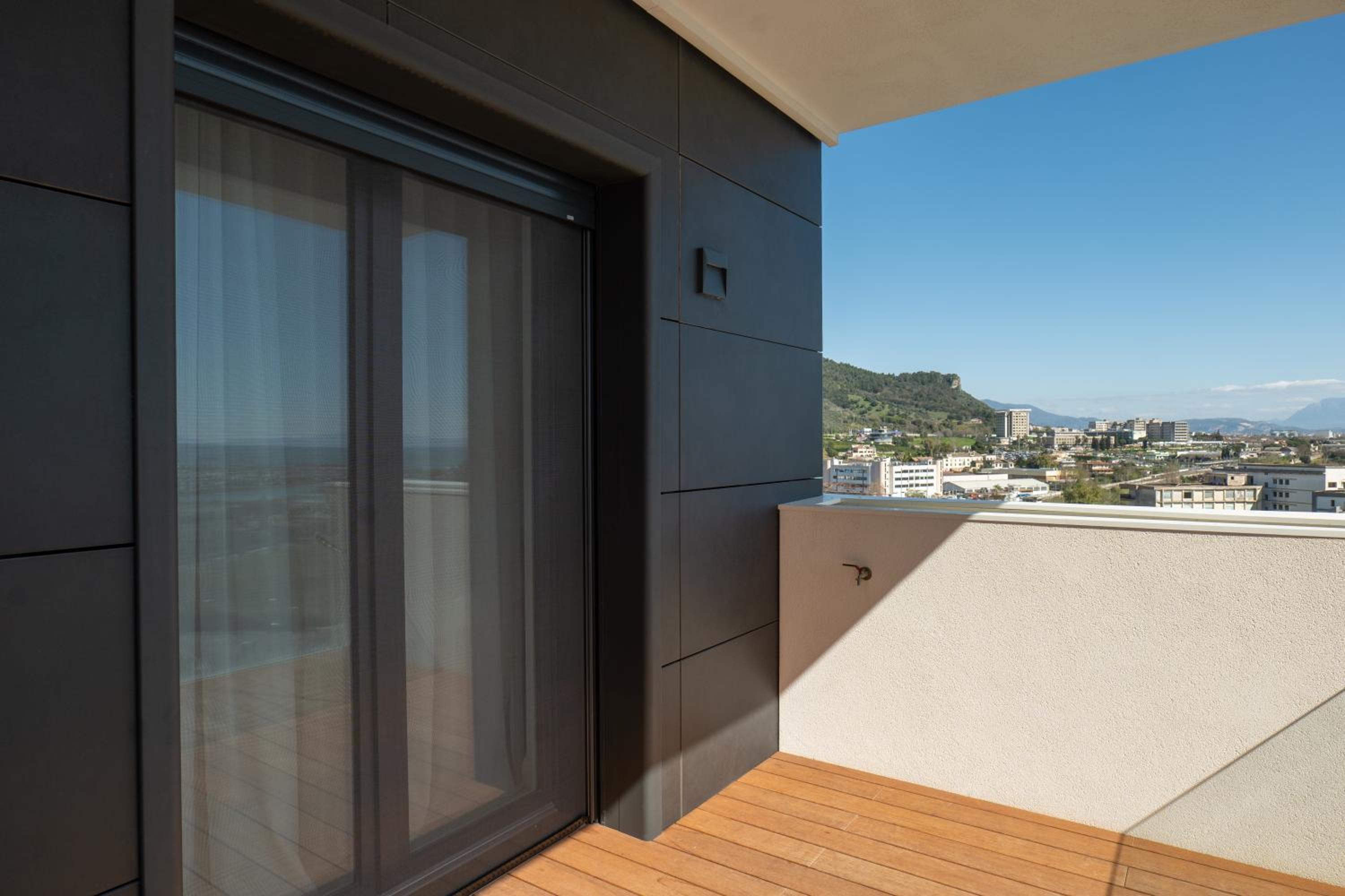 Porta del Mare - Luxury Beachfront Apartments