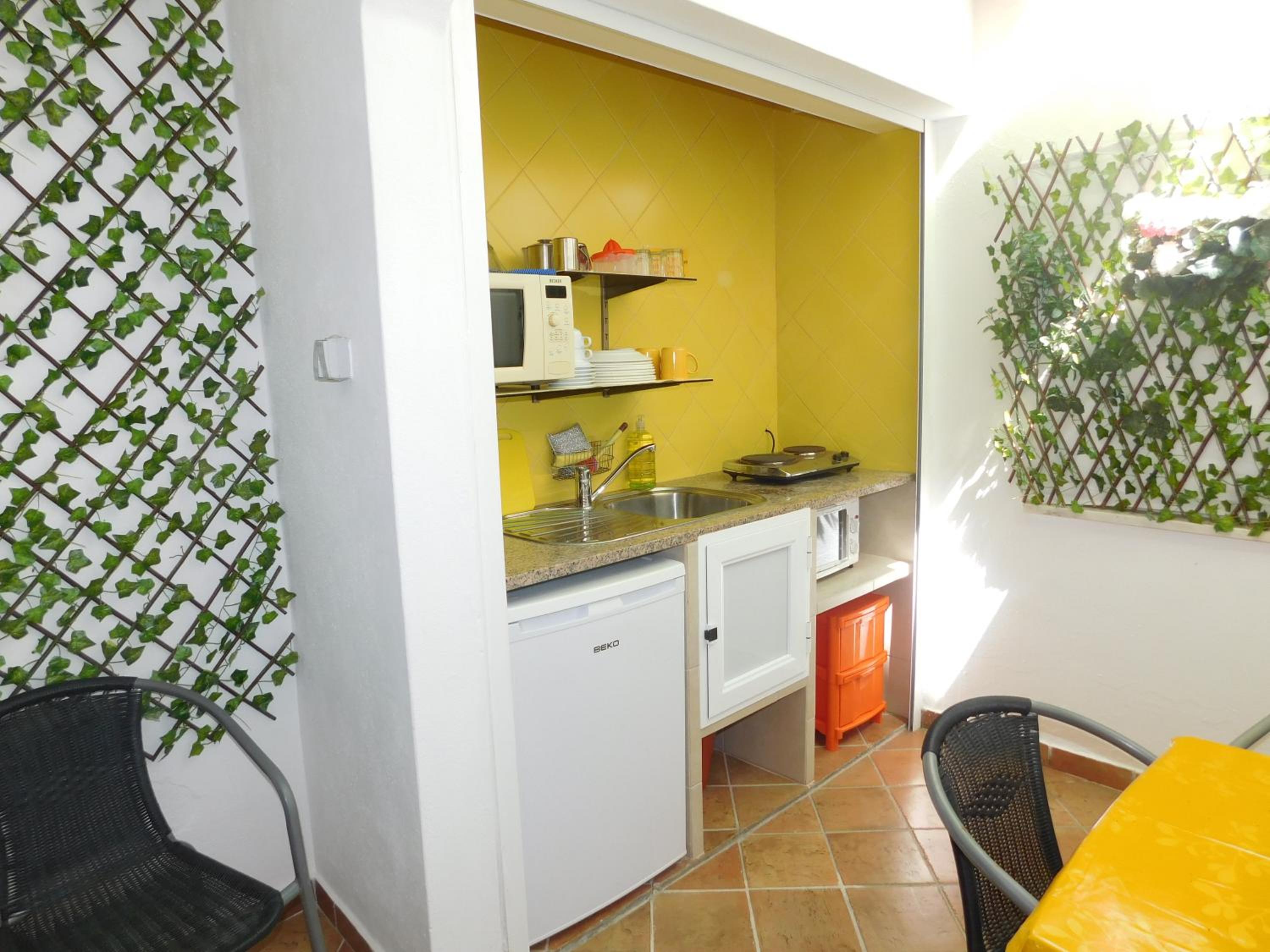 Dinas Guesthouse