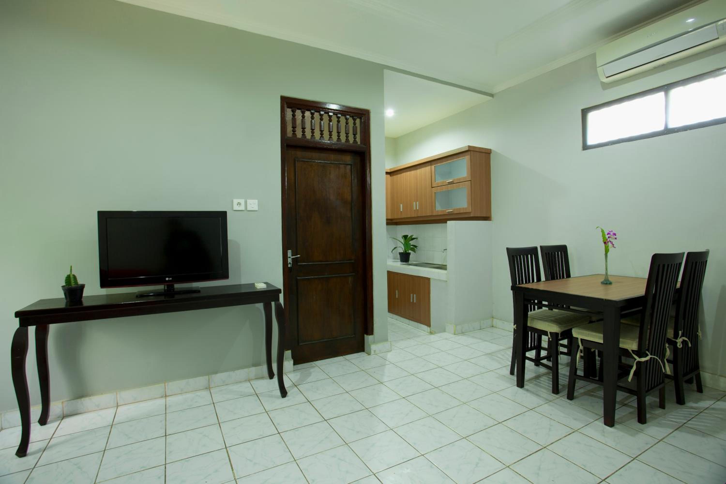 Sari Indah Cottages