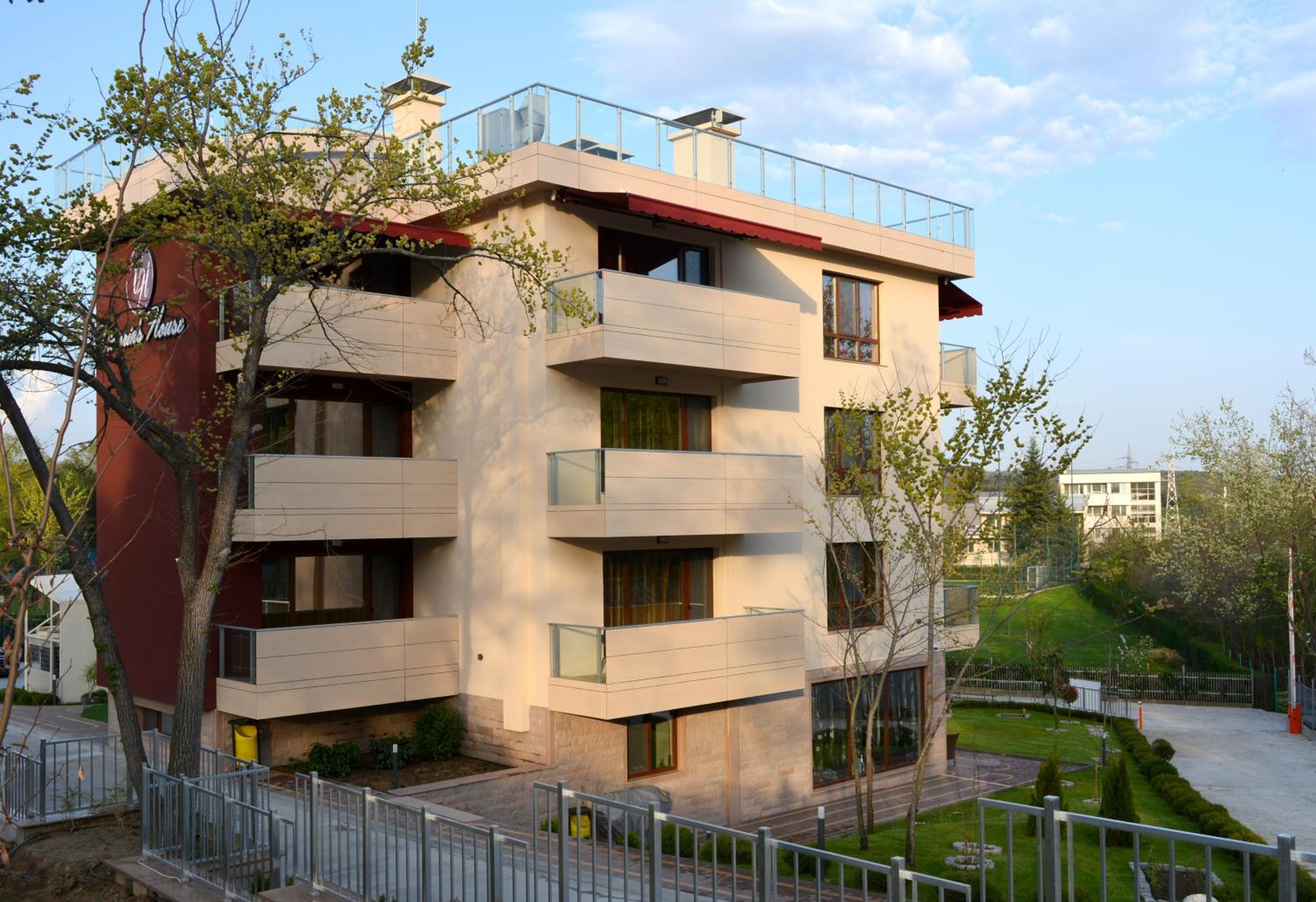 Victoriya's House