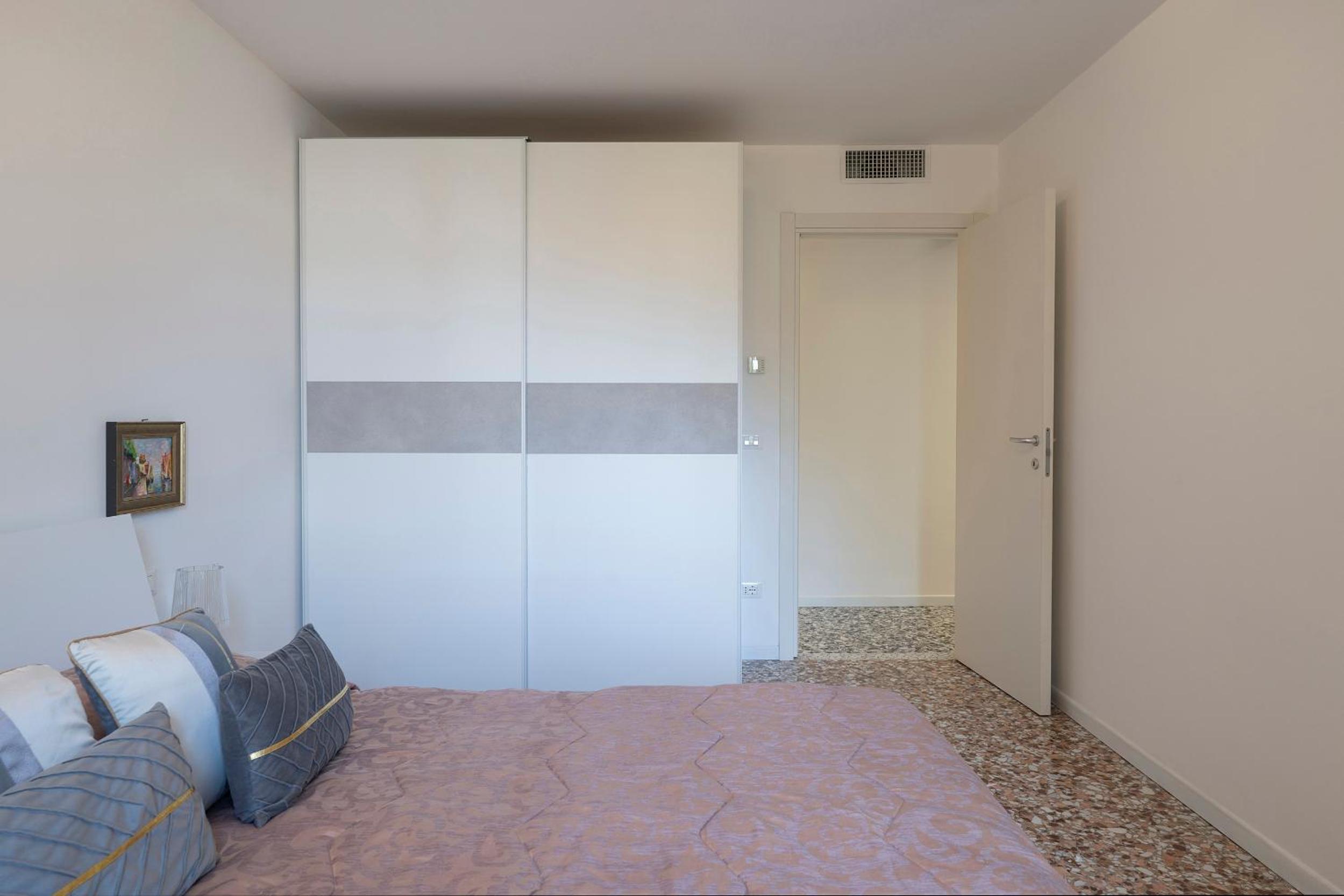Stupendo Luxury Apartment Canal & Garden View