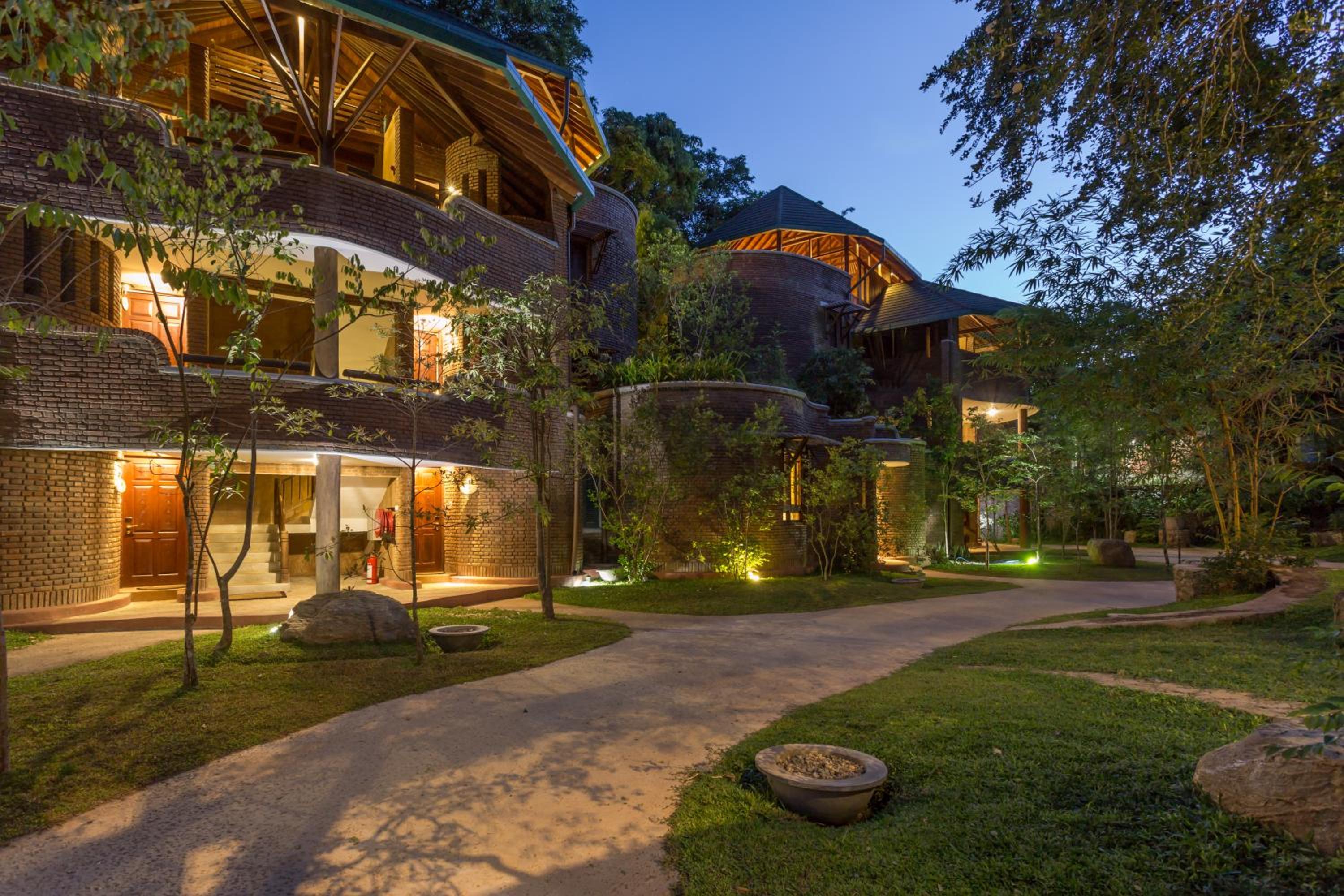 Grand Udawalawe Safari Resort
