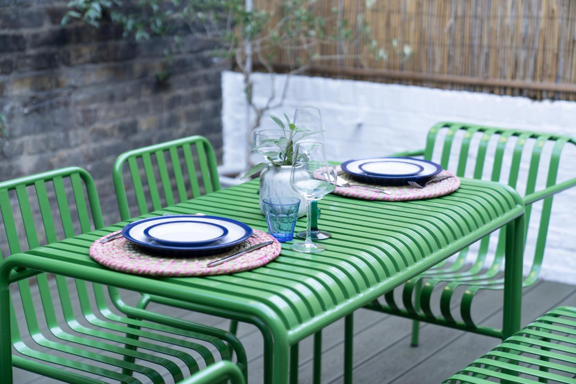 Niru Experience Stylish Garden Getaway