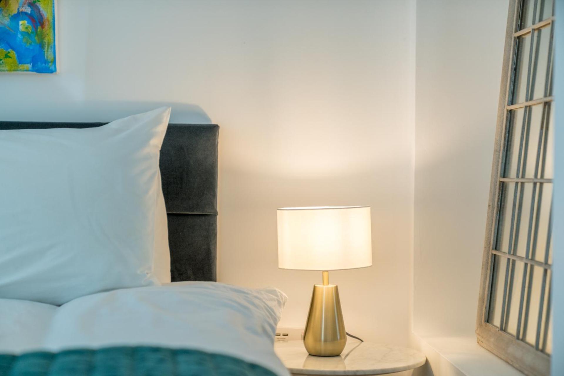 Niru Experience Stylish Garden Getaway