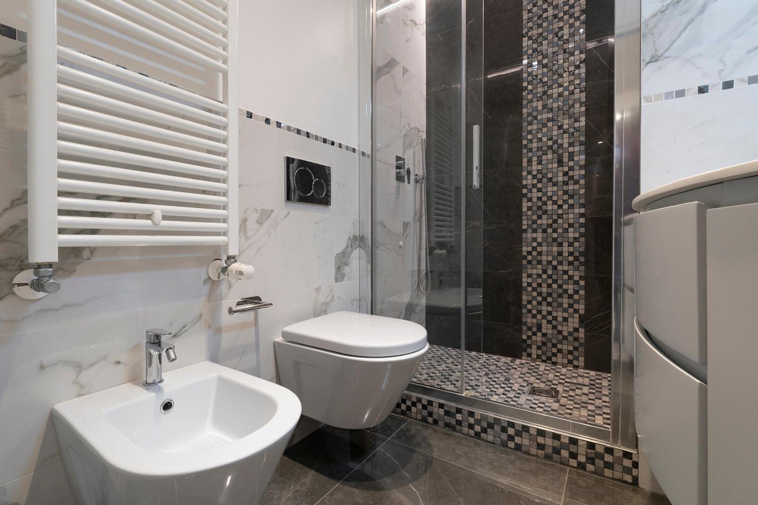 Stupendo Luxury Apartment Canal & Garden View
