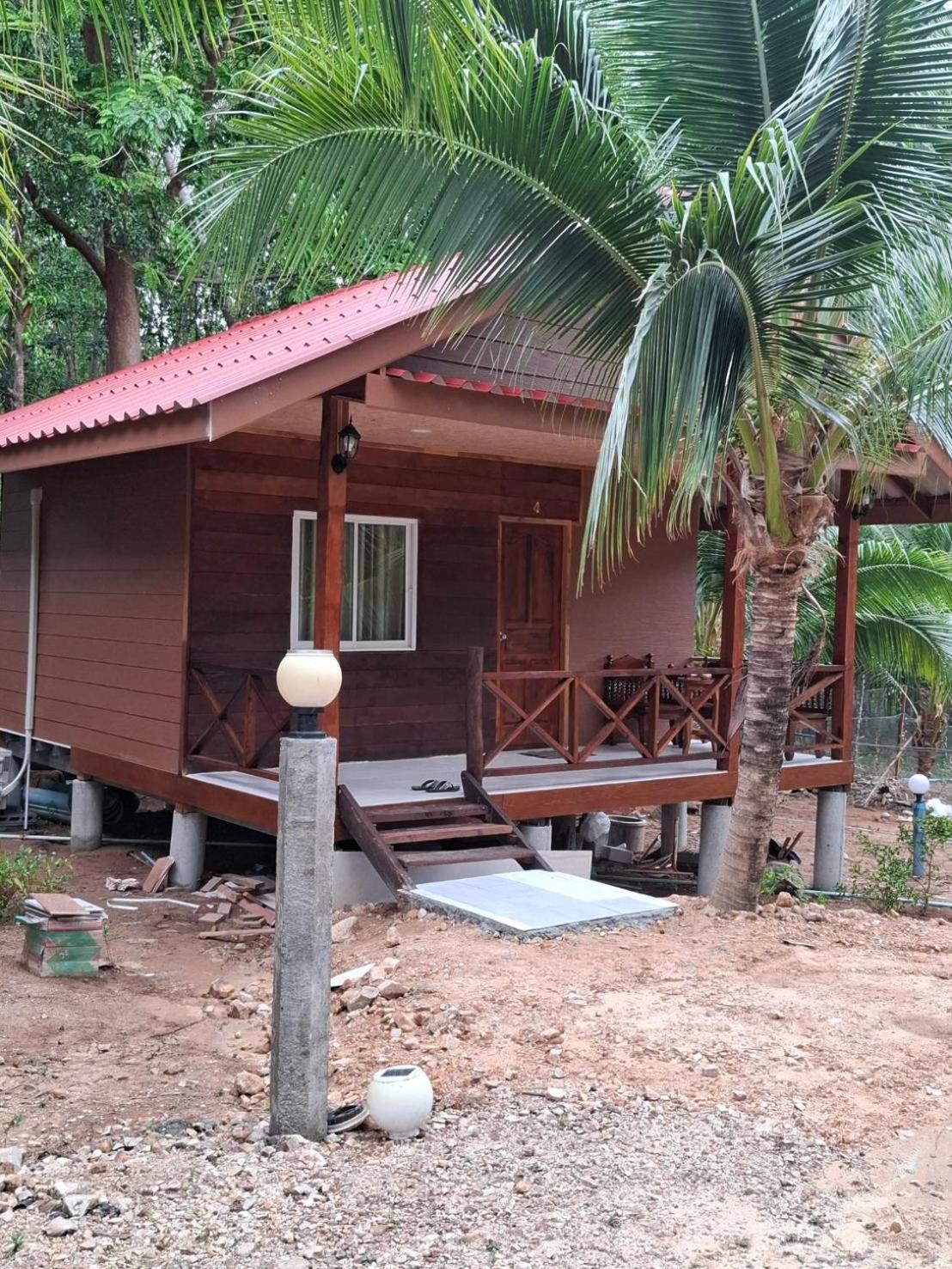 ฟาดิลบังกะโล Fadel bungalow
