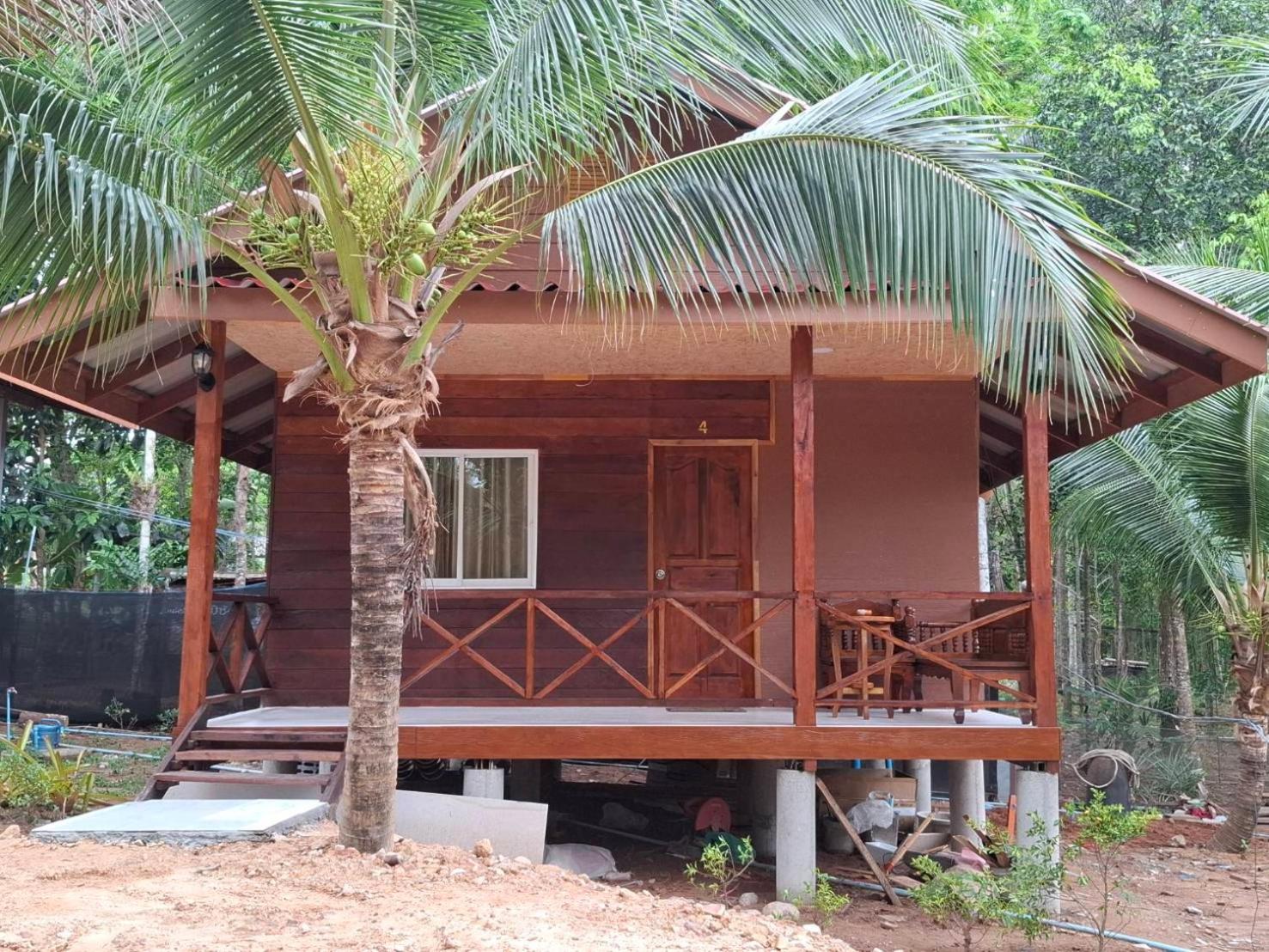 ฟาดิลบังกะโล Fadel bungalow