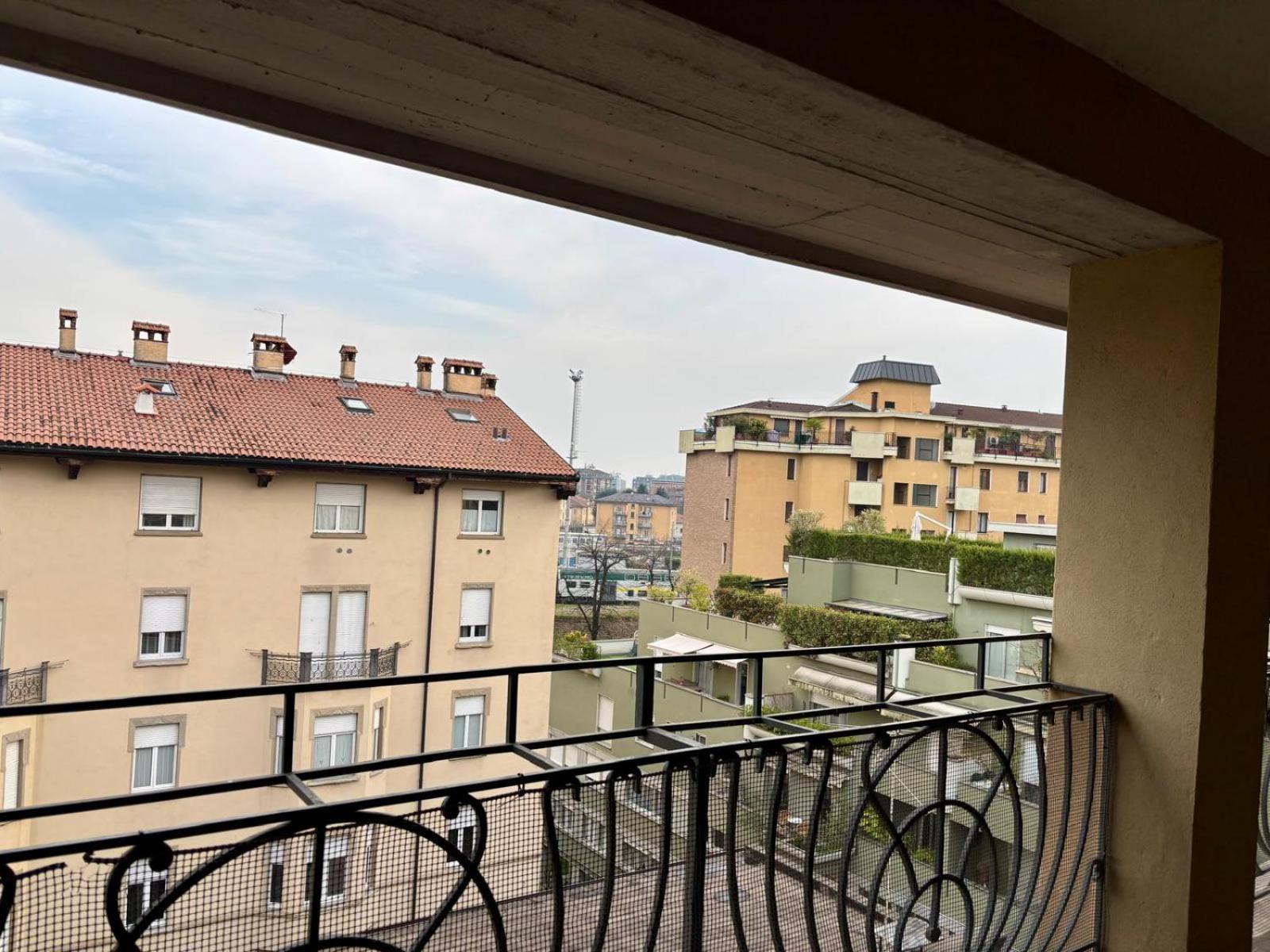 Bergamo Central Living