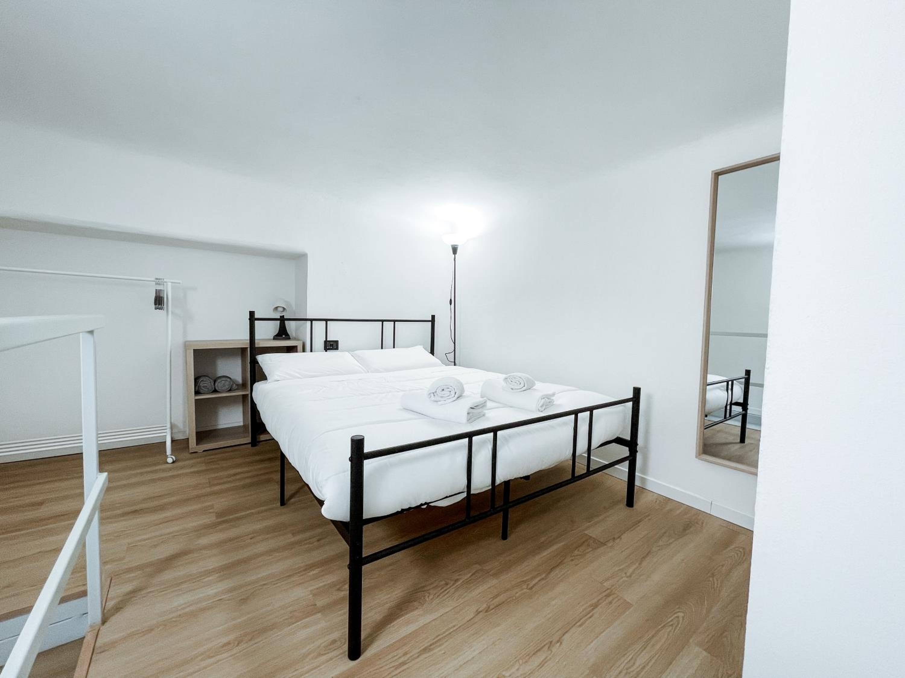Watt Industrial Loft - Navigli District, Milano