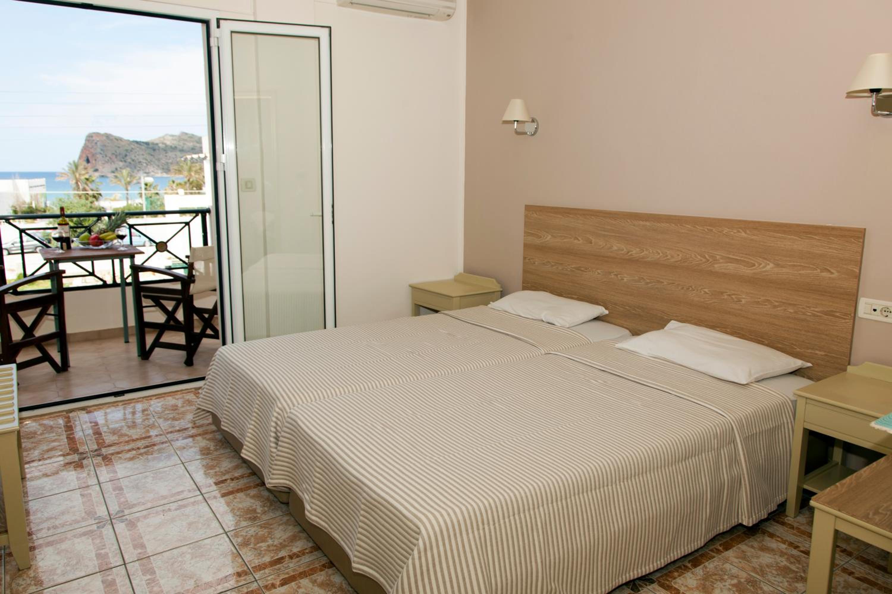 Mithos Apartments