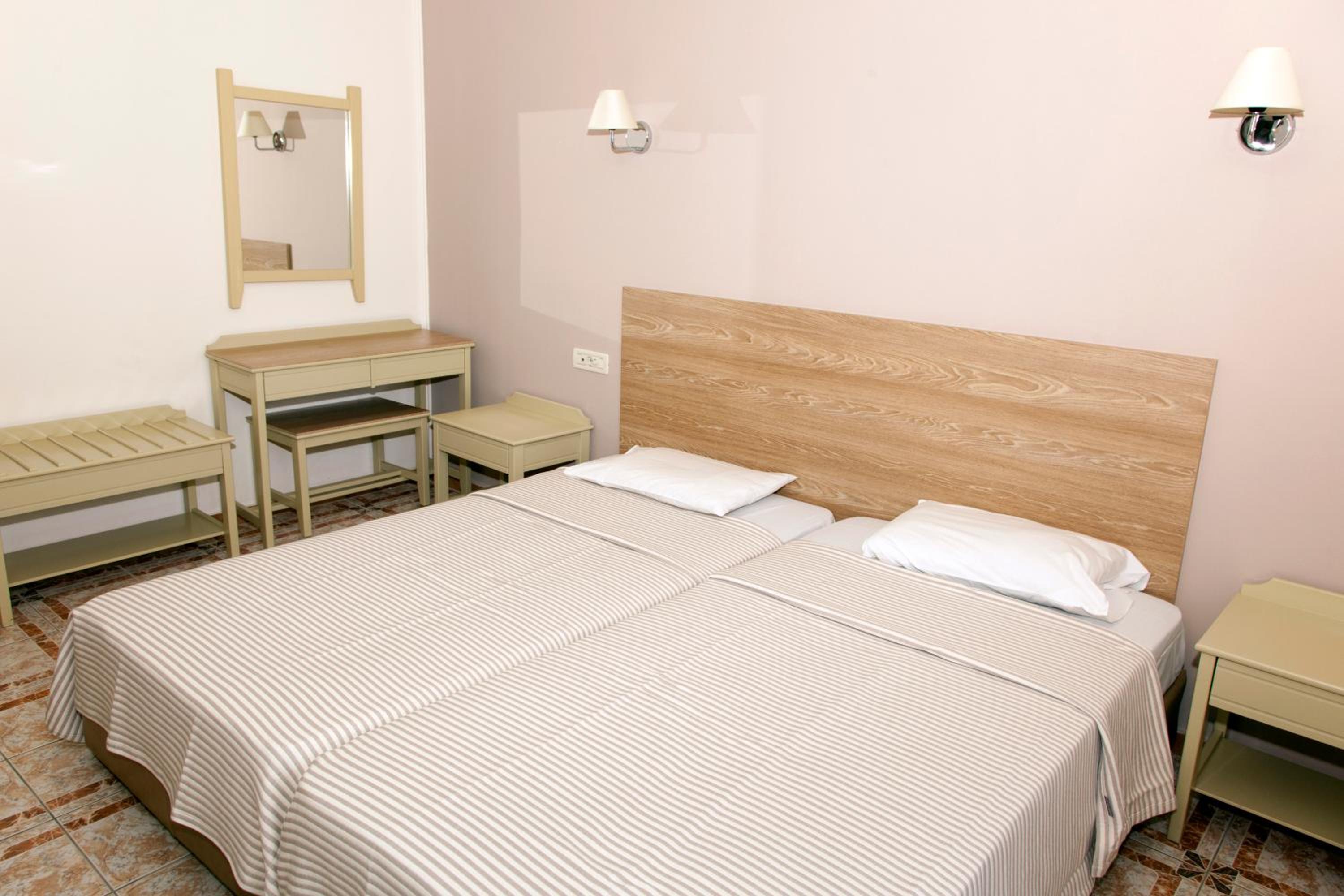 Mithos Apartments