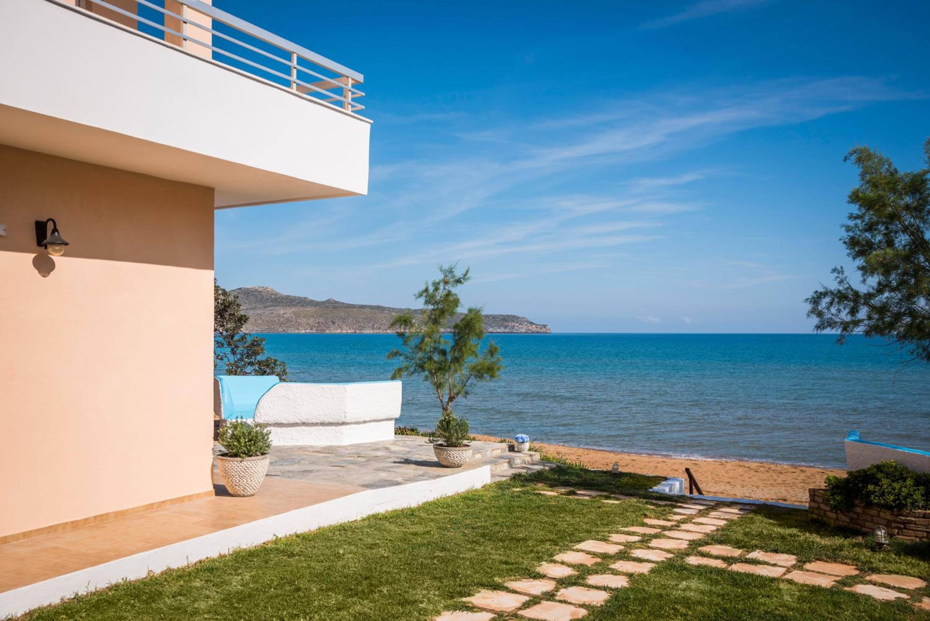 Hermes Beach Front