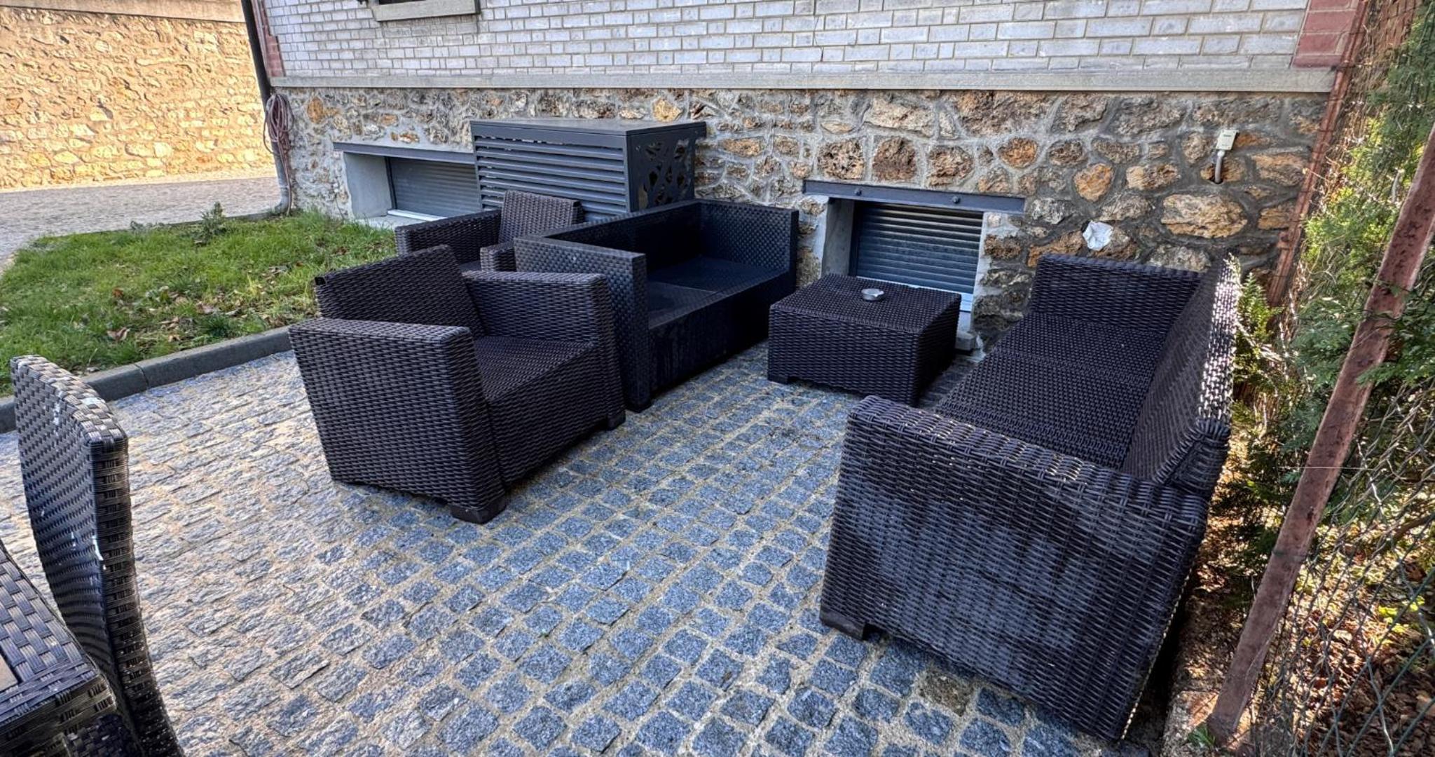 Maison Fair play, jardin, parking, billard