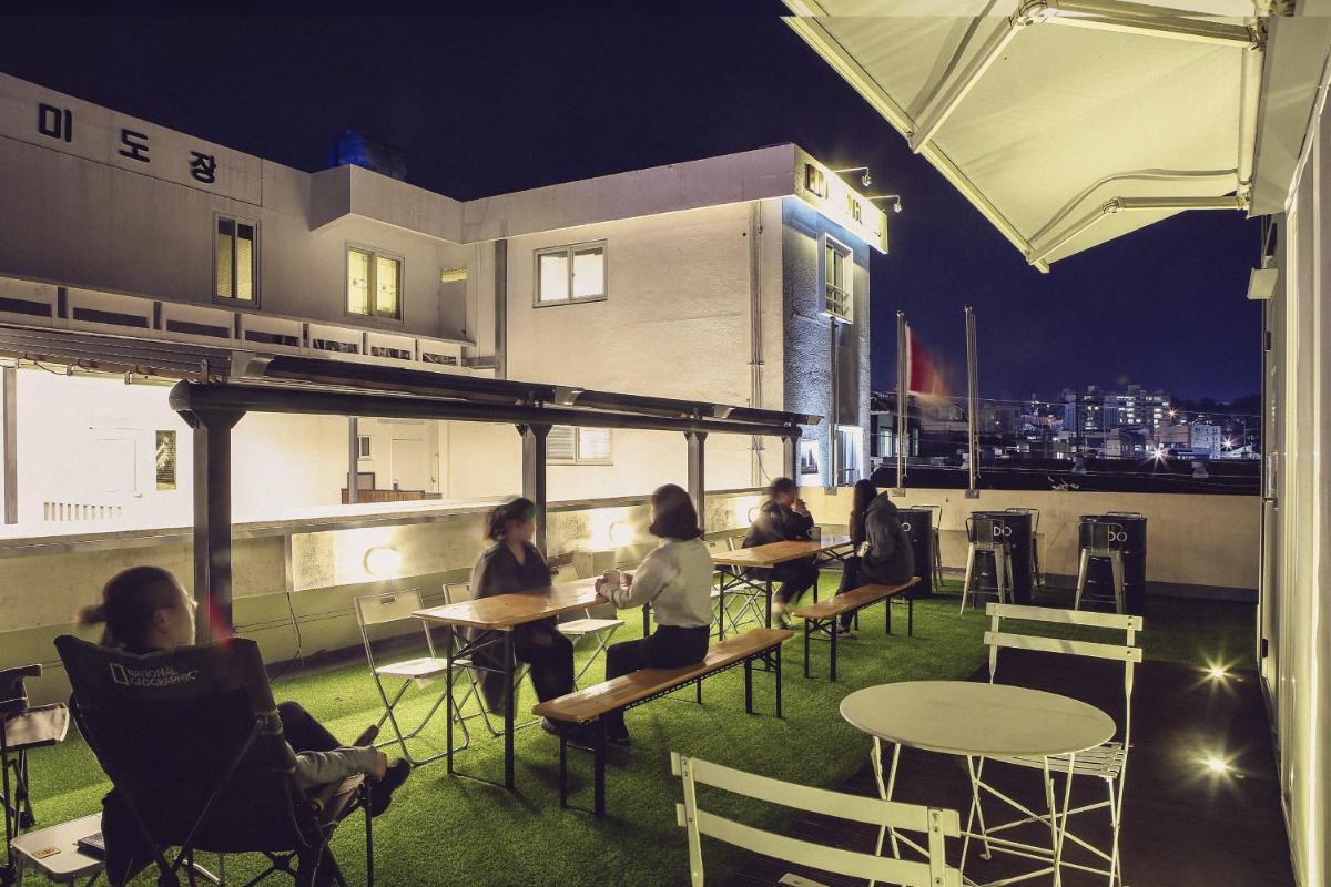 Mido Hostel