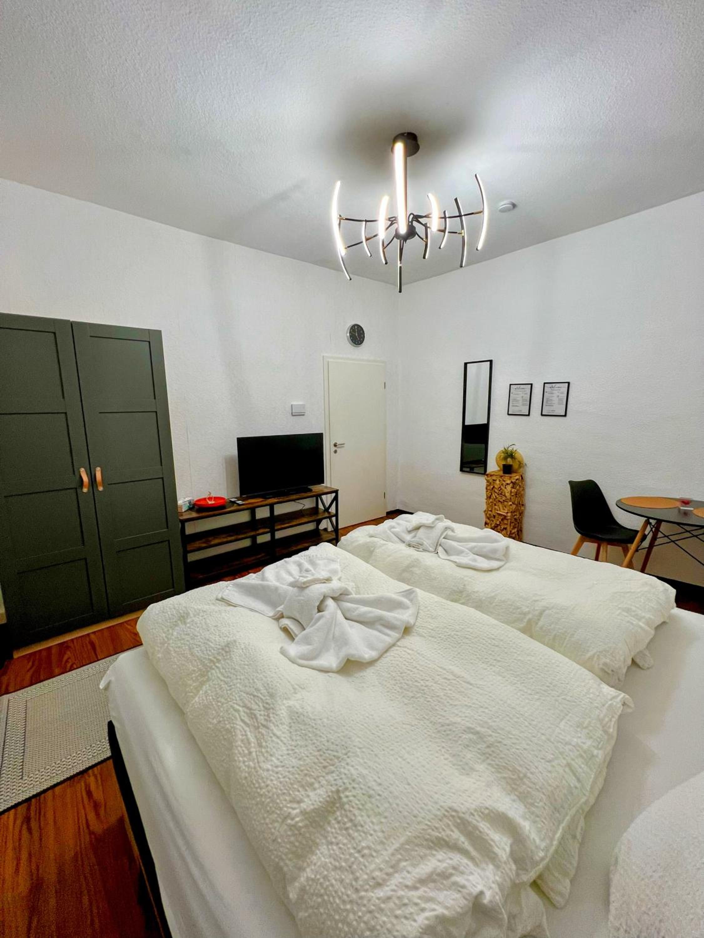 Sahara Hosting Apartments Room 1&3 Nürnberg City Altstadt Self Checkin