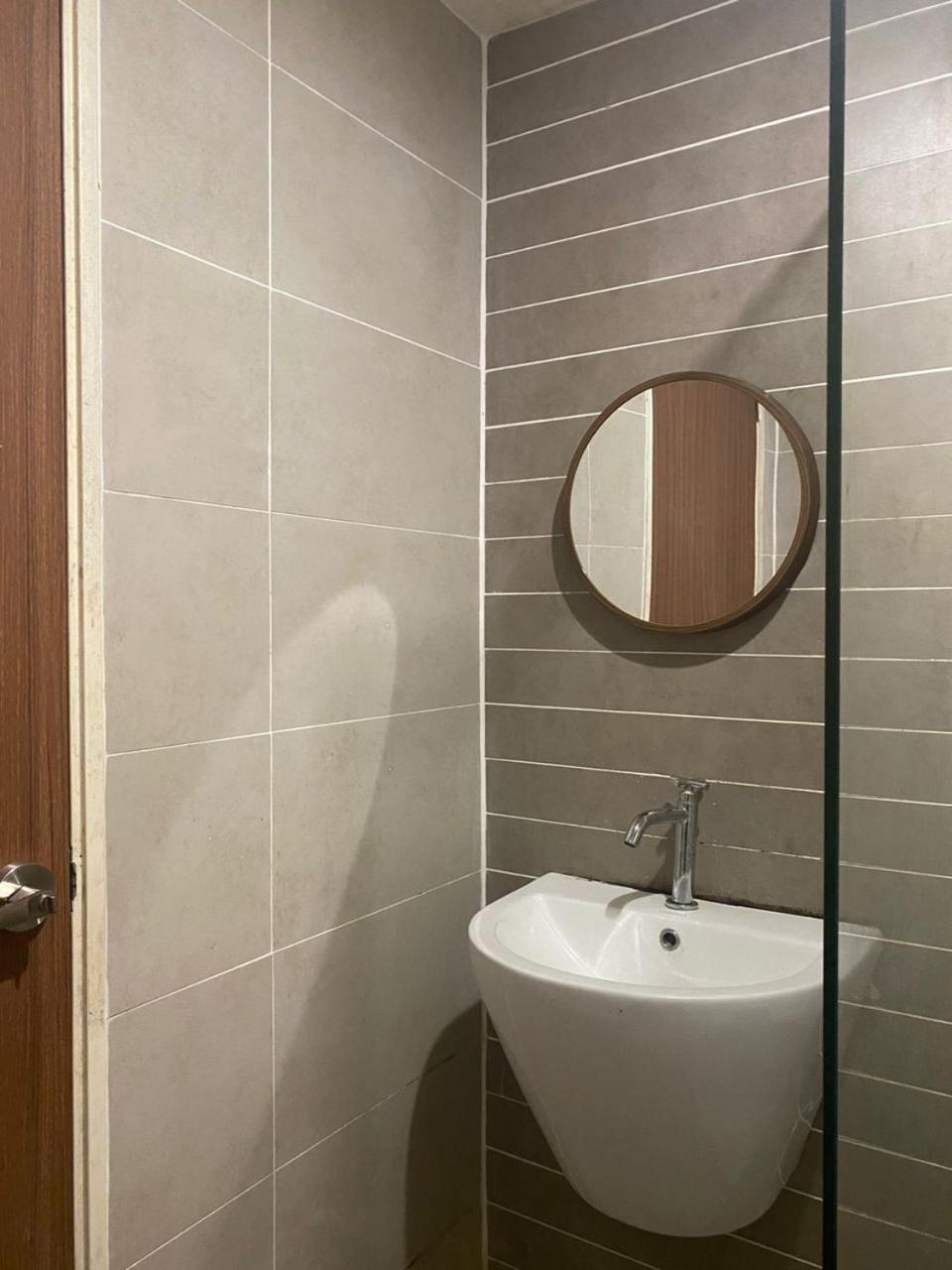Kuching Near SGH Calming Kozi Square Apartment