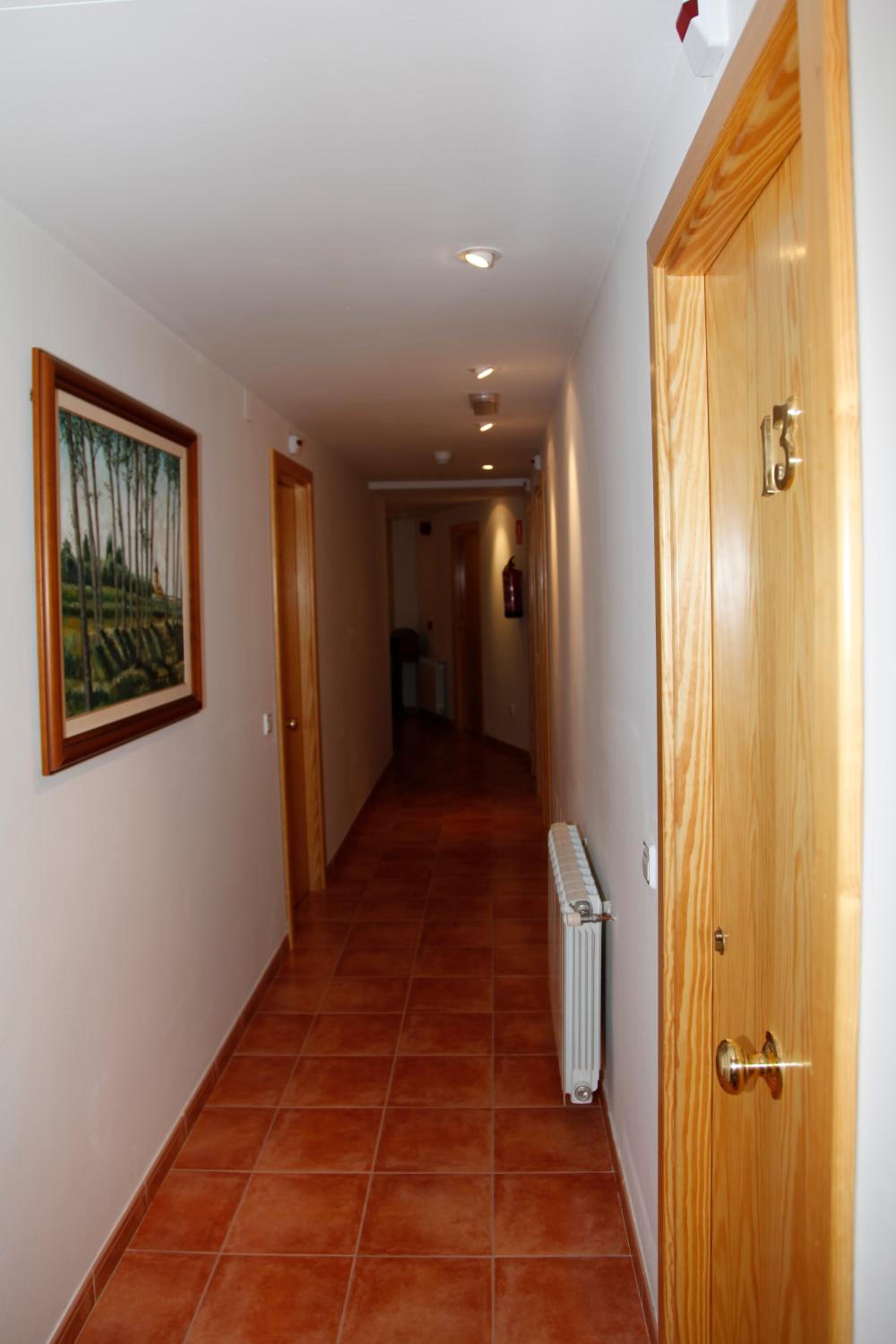 Photo 32