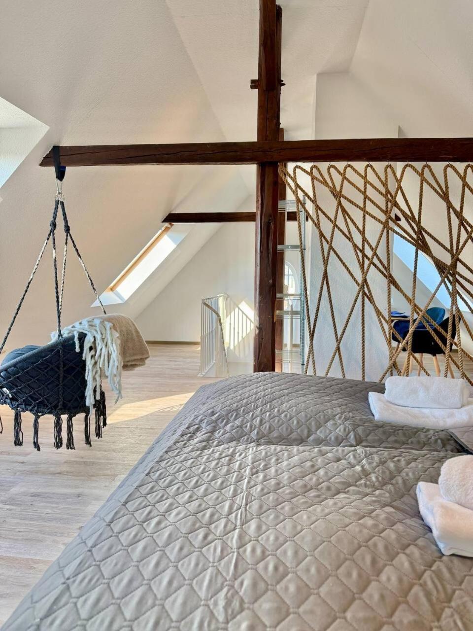 Helles Ferienhaus super zentral mit gratis Stellplätzen N162