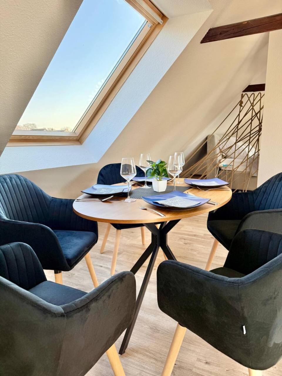 Helles Ferienhaus super zentral mit gratis Stellplätzen N162
