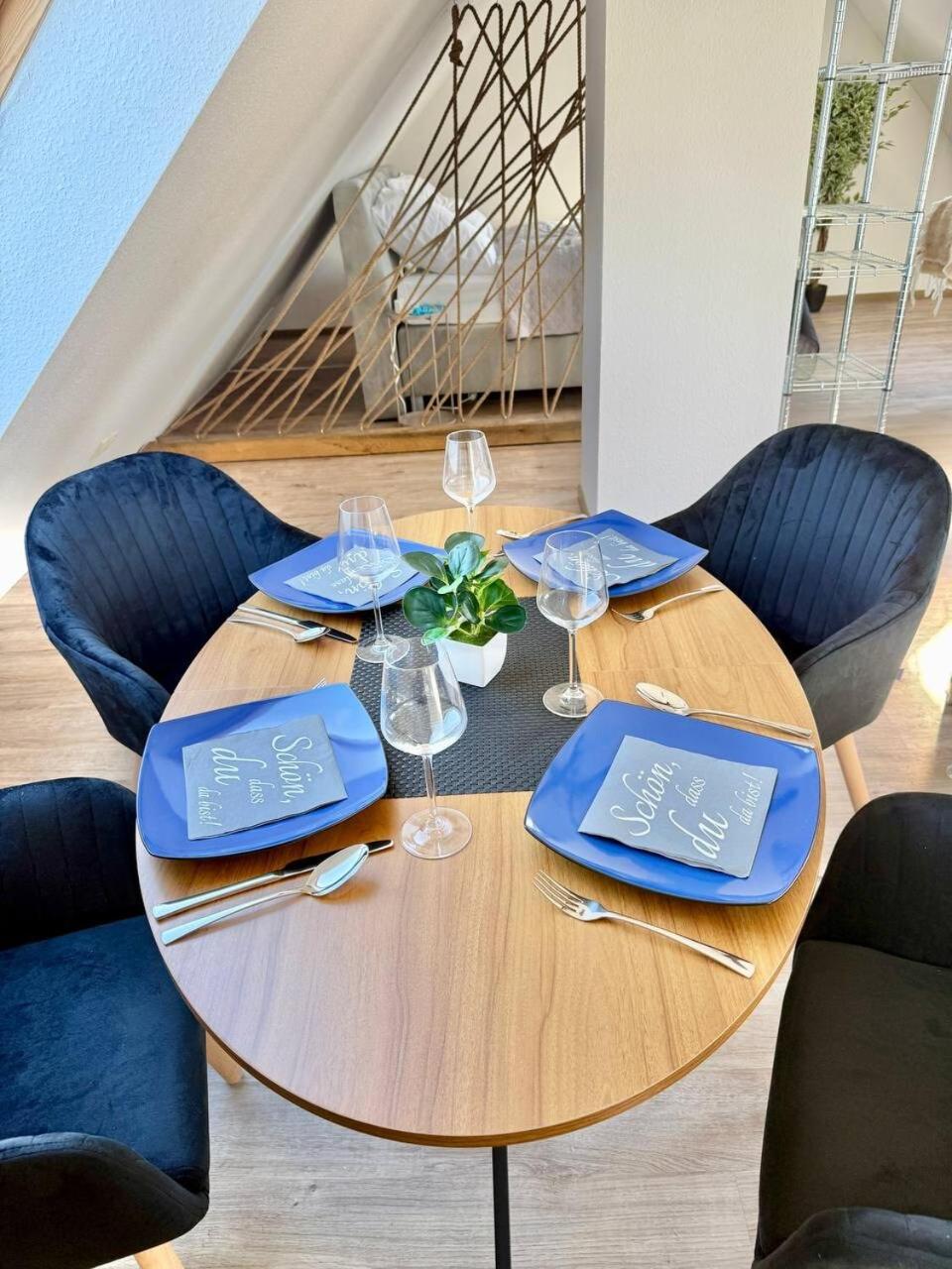 Helles Ferienhaus super zentral mit gratis Stellplätzen N162