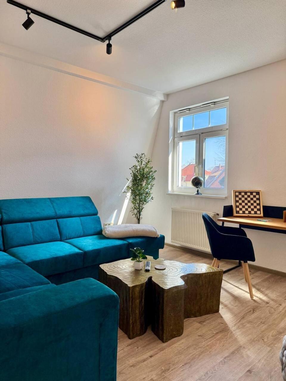 Helles Ferienhaus super zentral mit gratis Stellplätzen N162