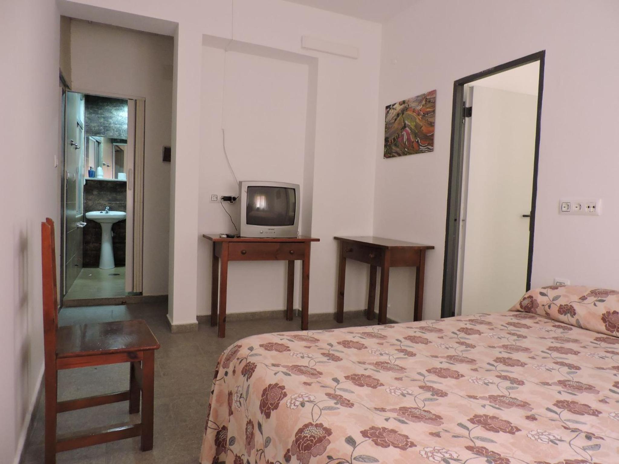Hospedaje Lisboa Algeciras P Ca 0214 y A Ca 0232