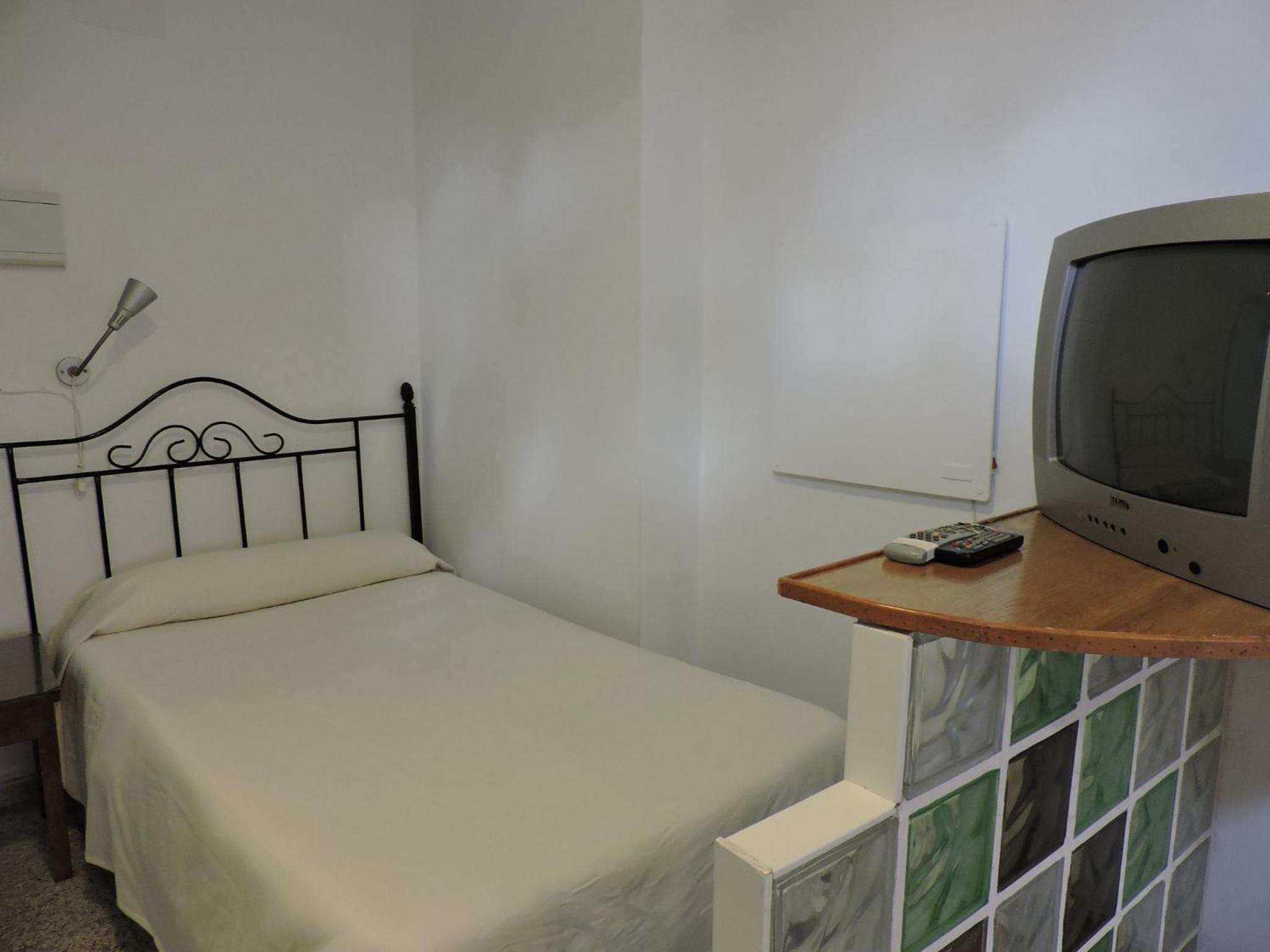 Hospedaje Lisboa Algeciras P Ca 0214 y A Ca 0232