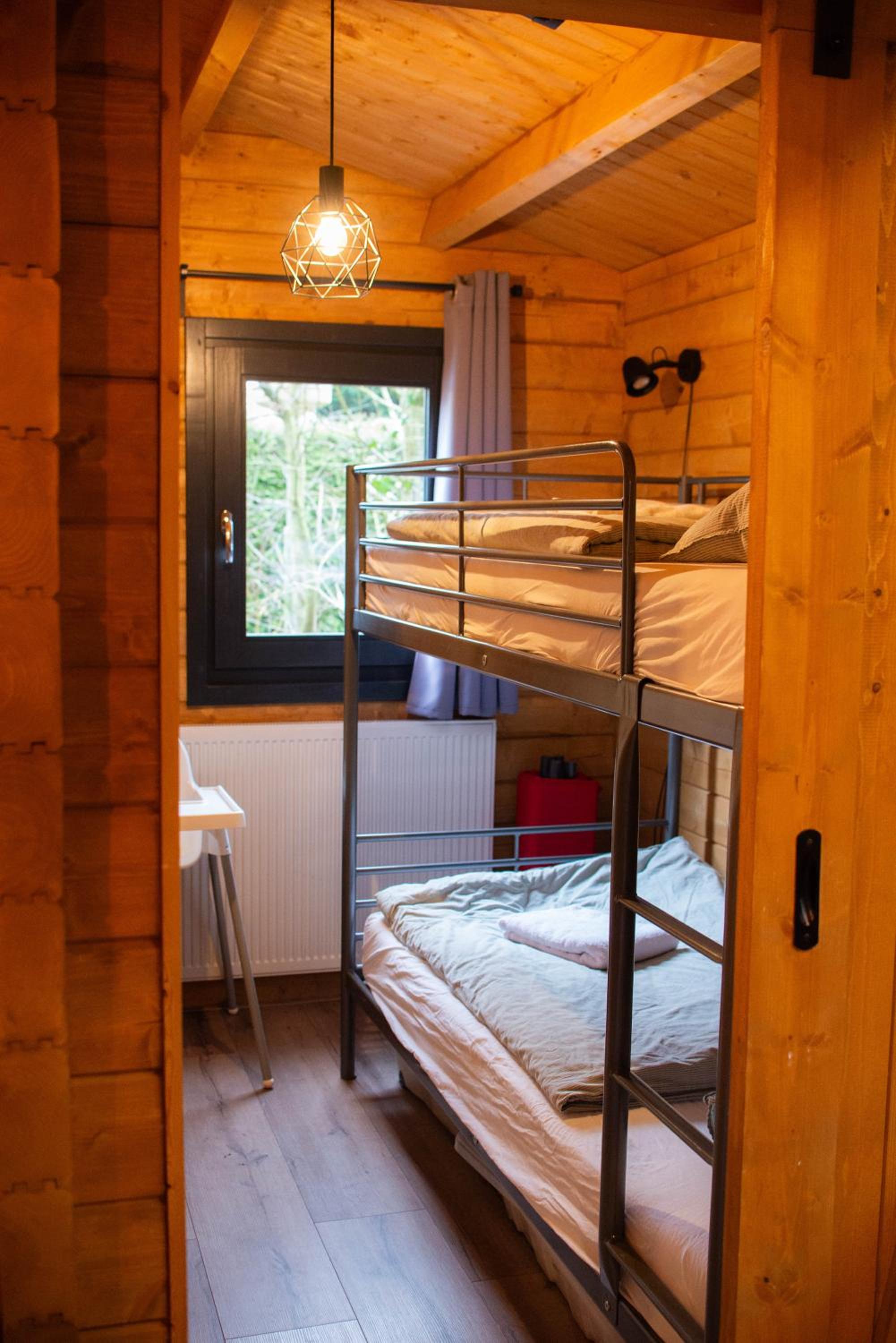 Charmant, gezellig en knus 5p chalet op Veluwe naast Sauna Drome
