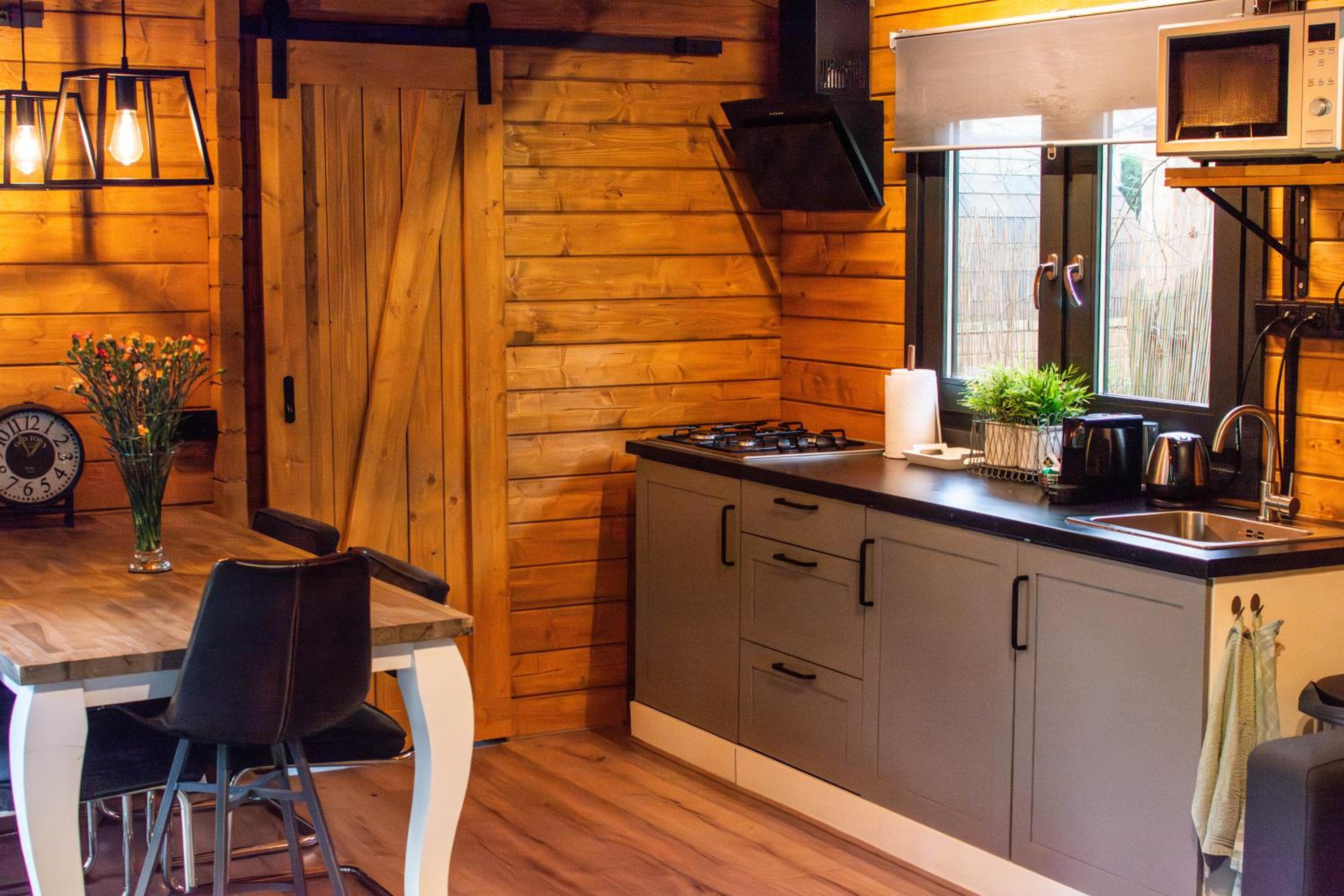 Charmant, gezellig en knus 5p chalet op Veluwe naast Sauna Drome