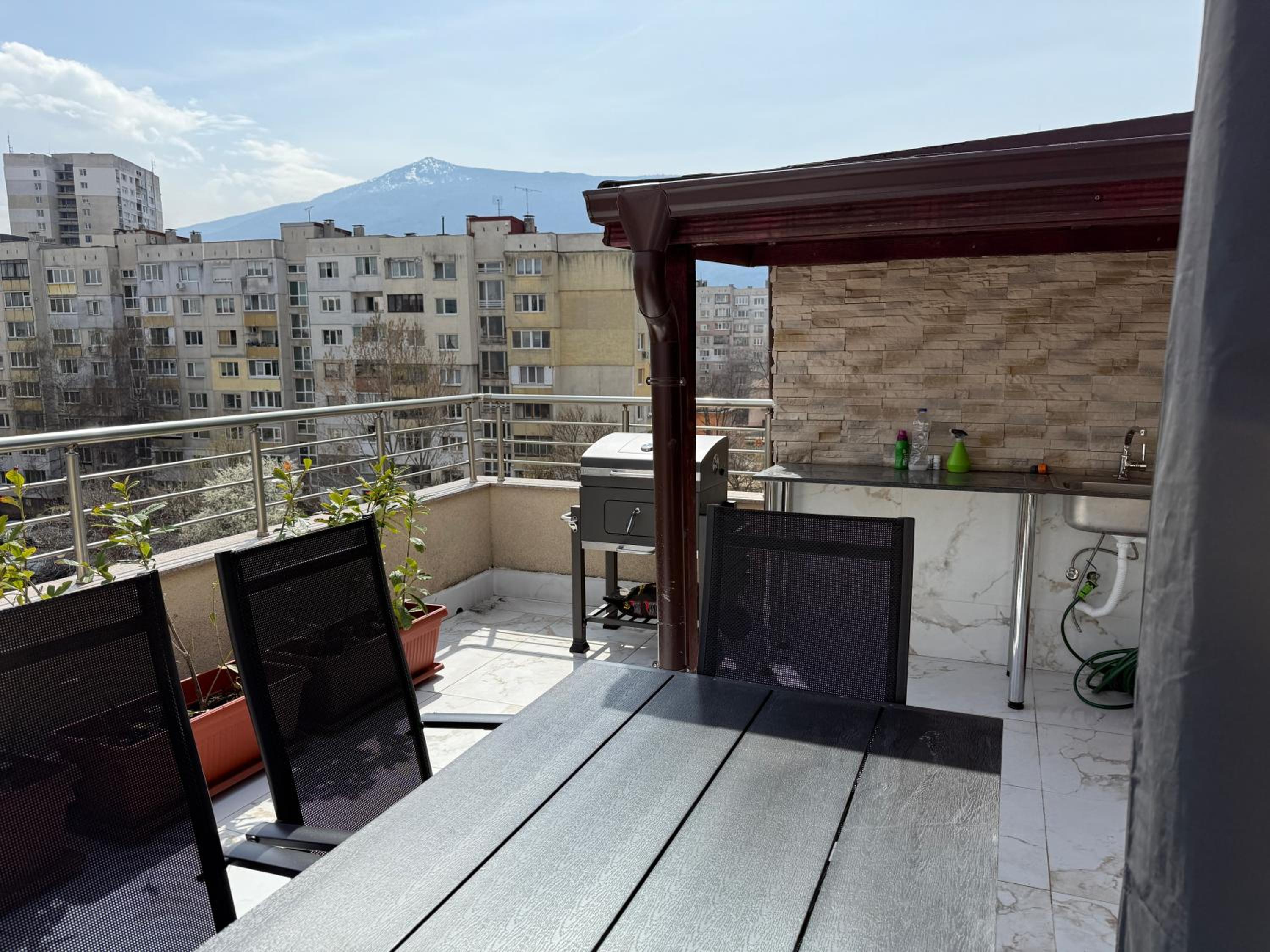 Apartment near Vitosha mountain, self check-in, with underground parking