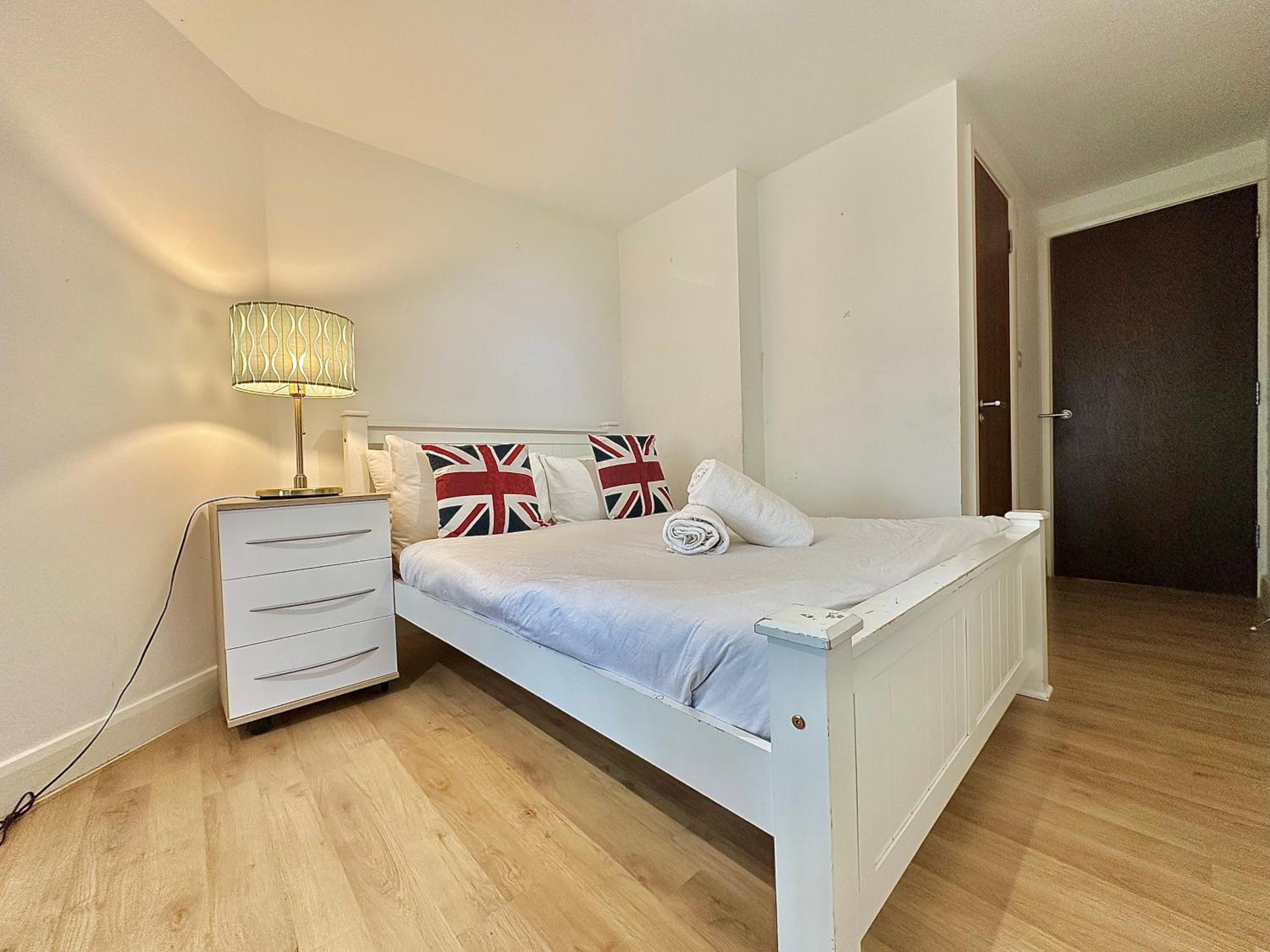Large flat in west London