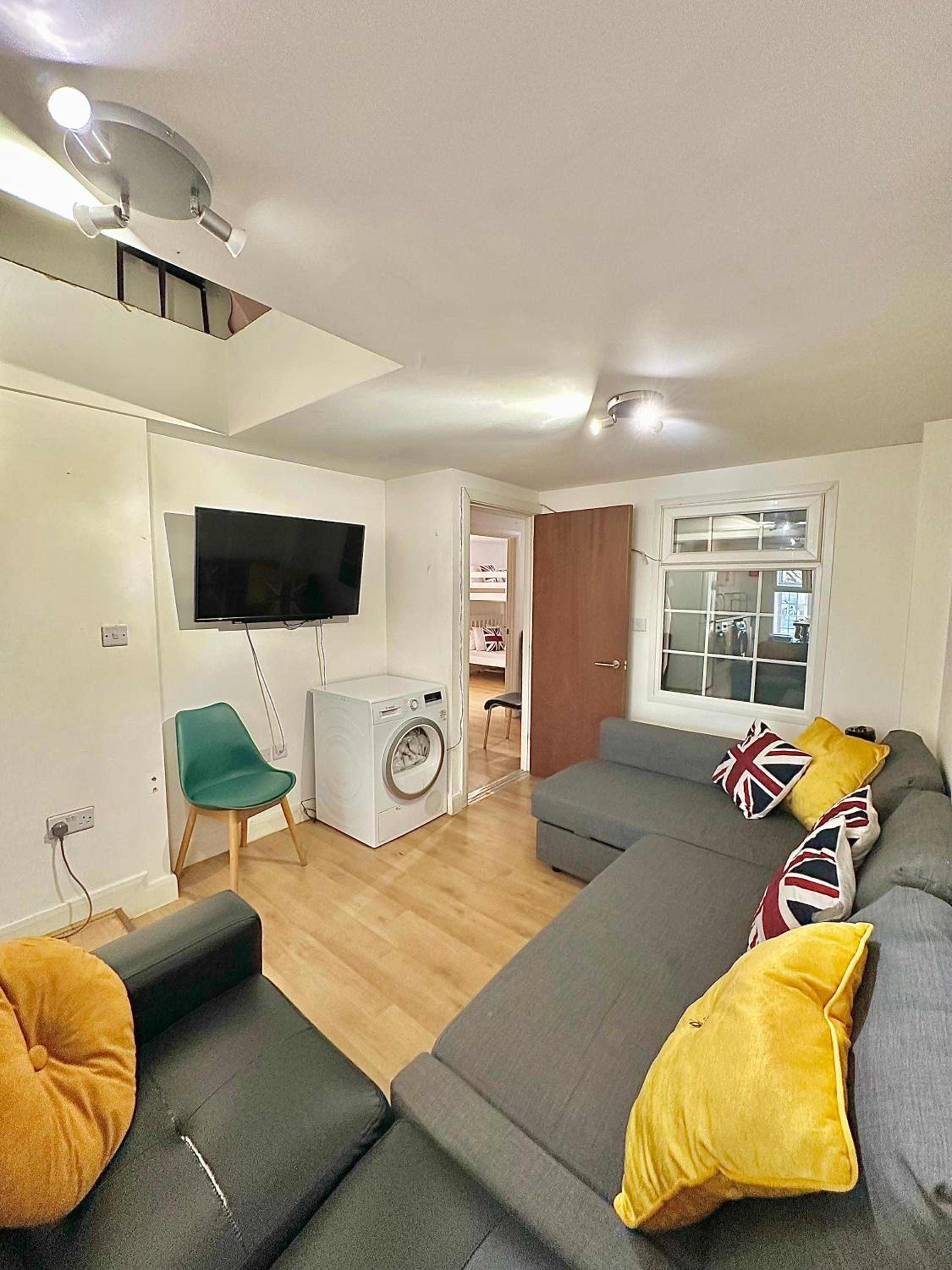 Large flat in west London