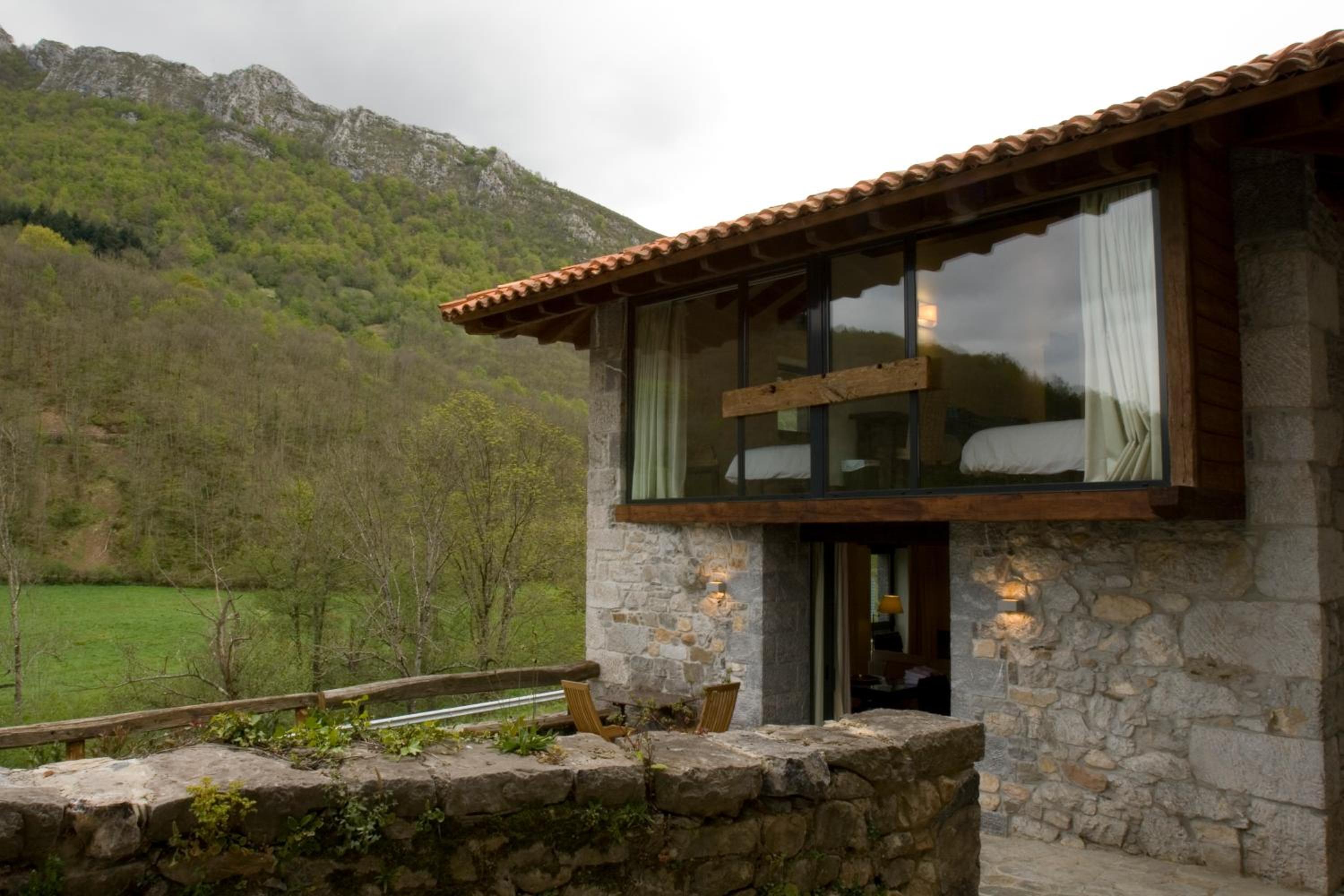 Apartamentos Rurales El Lleron view 4