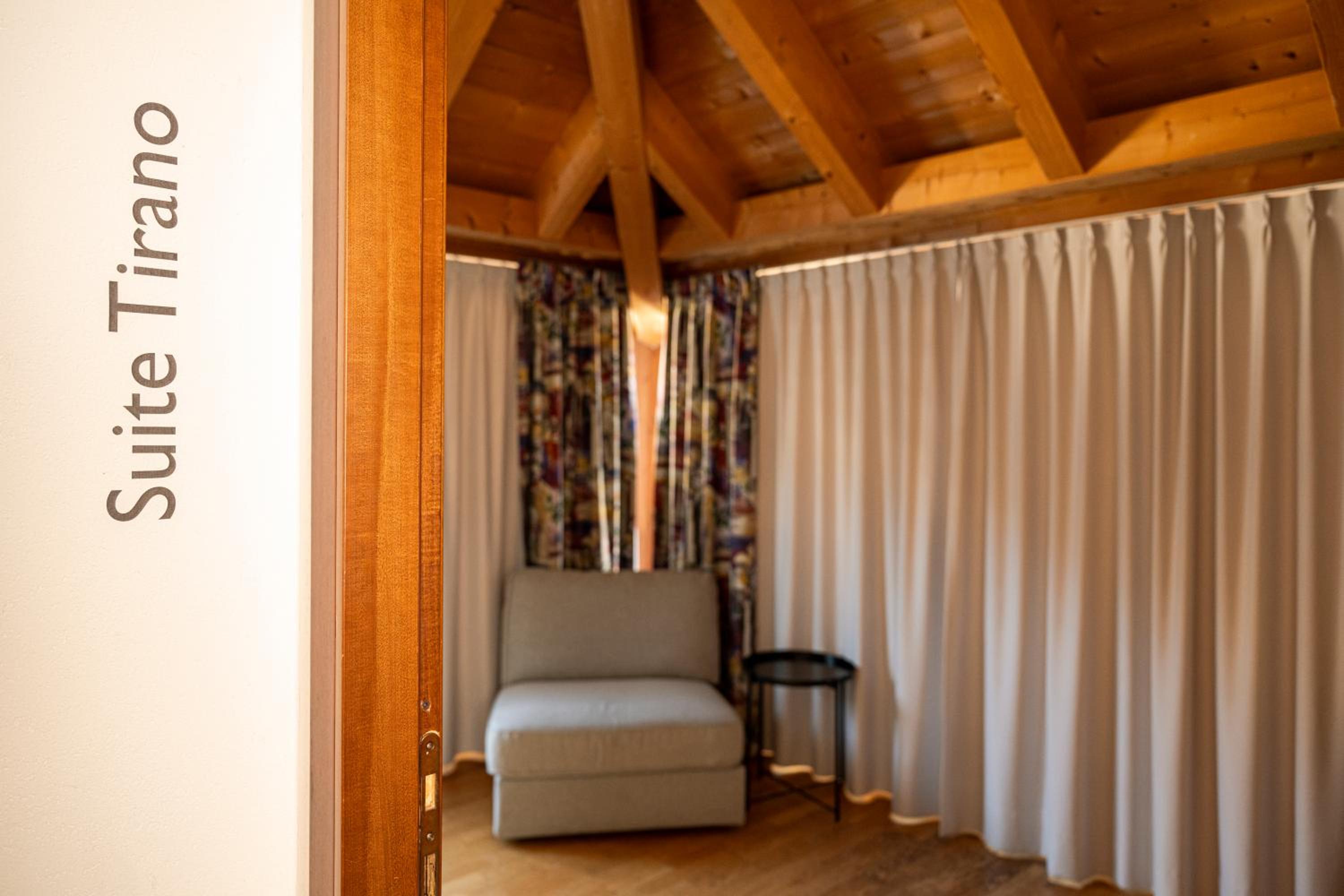 Bernina Express Eco Rooms&Breakfast