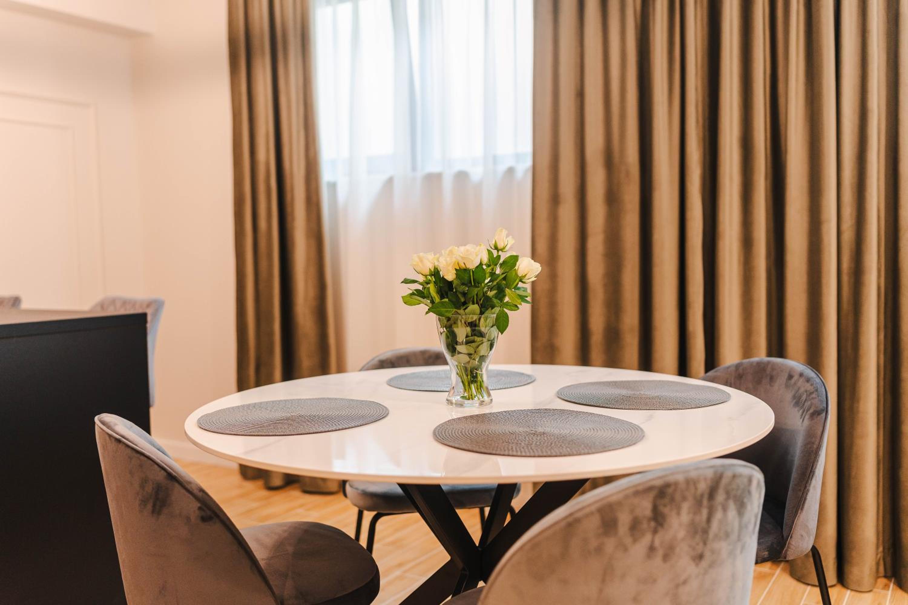 Cometei Residence Apartments
