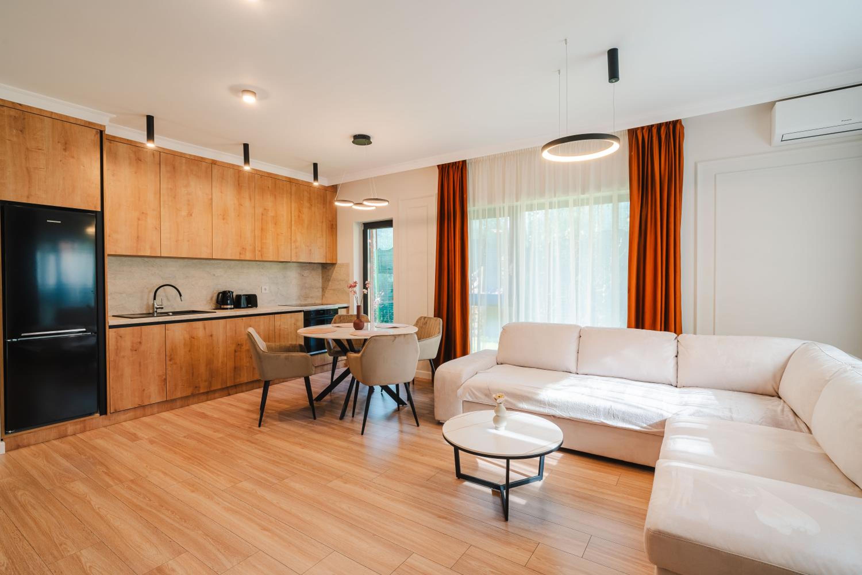 Cometei Residence Apartments