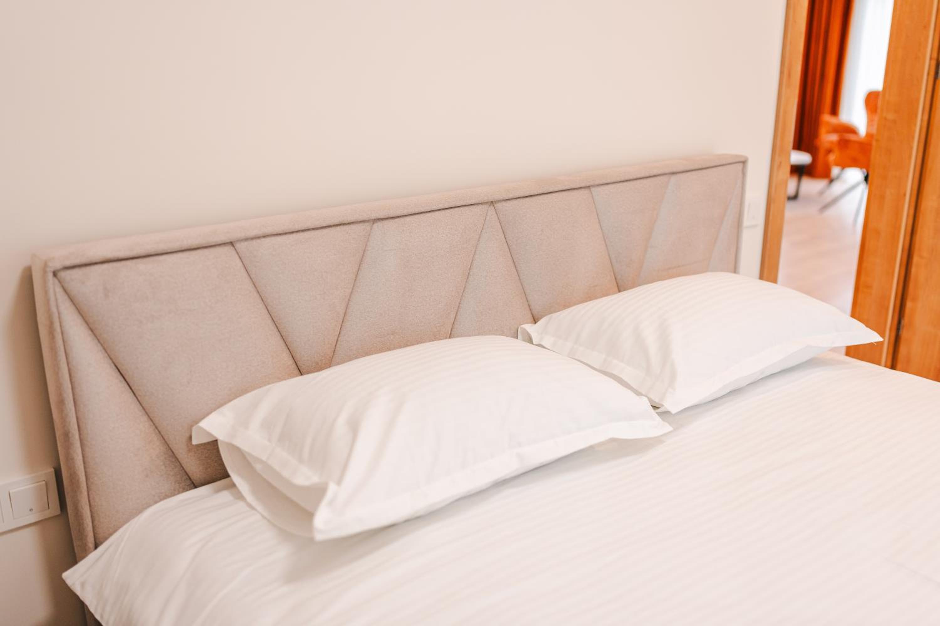 Cometei Residence Apartments