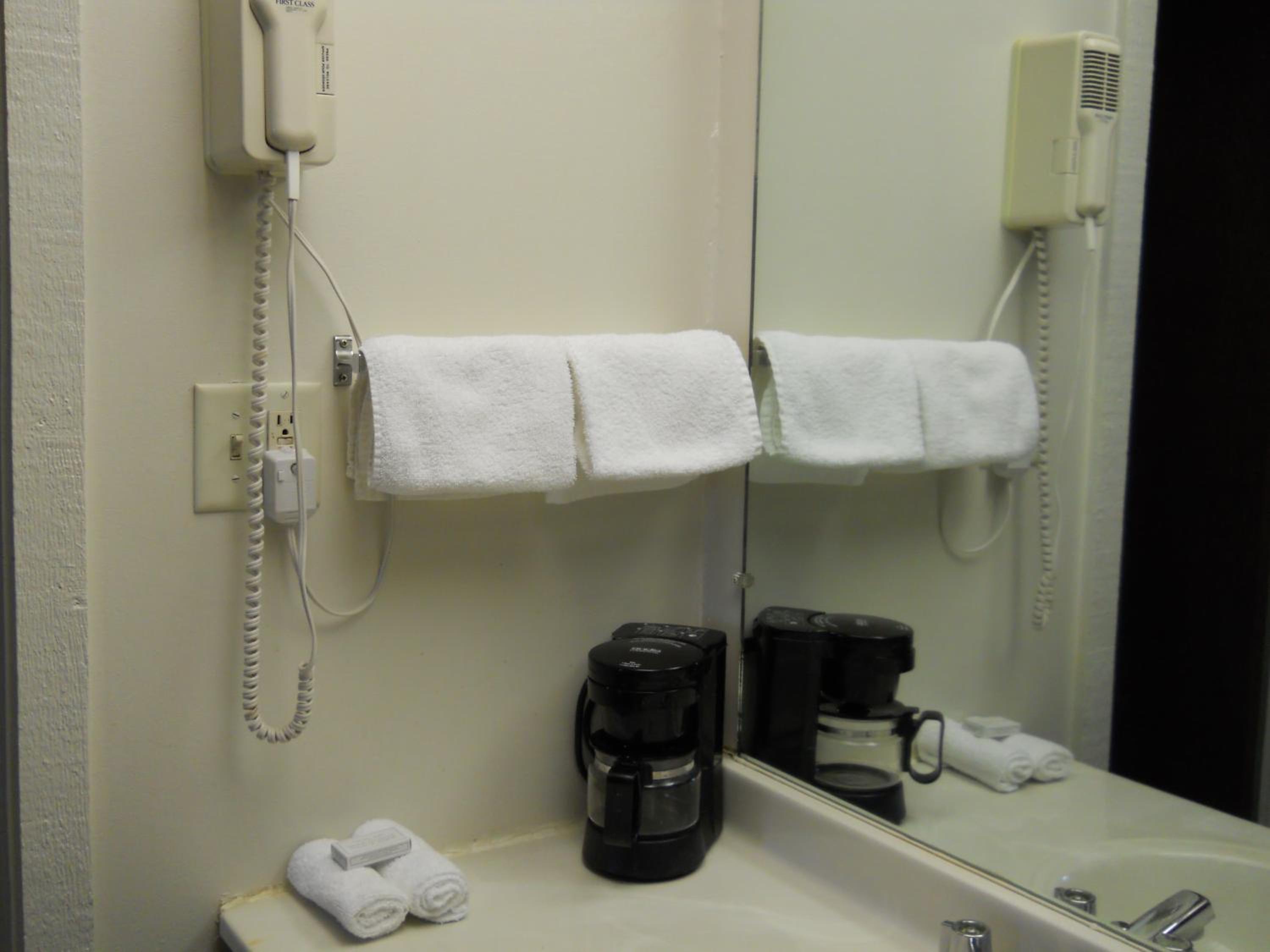 Value Inn Motel - Milwaukee Airport South