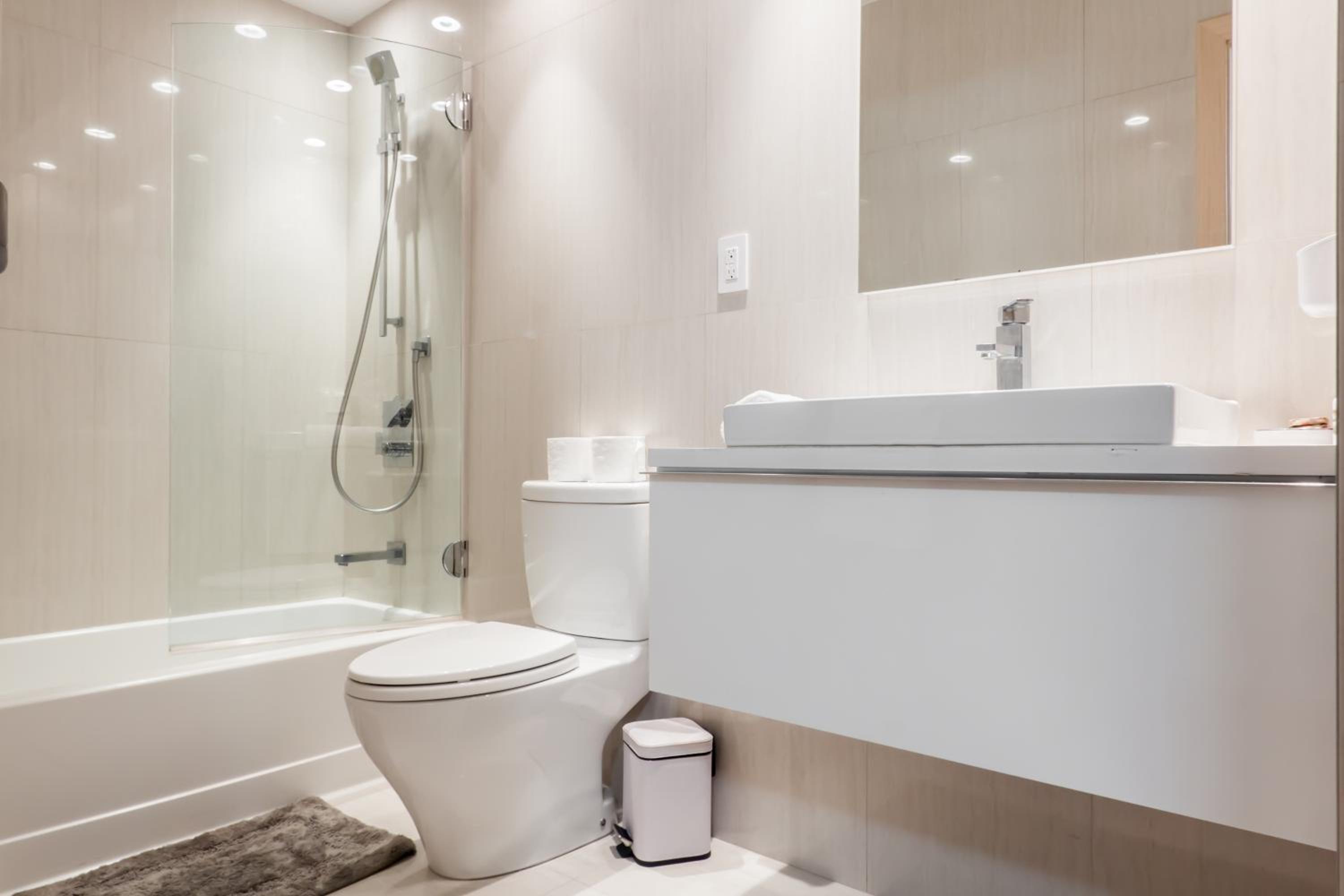 Ocean Reserve Luxury Condos Across from Sunny Isles Beach