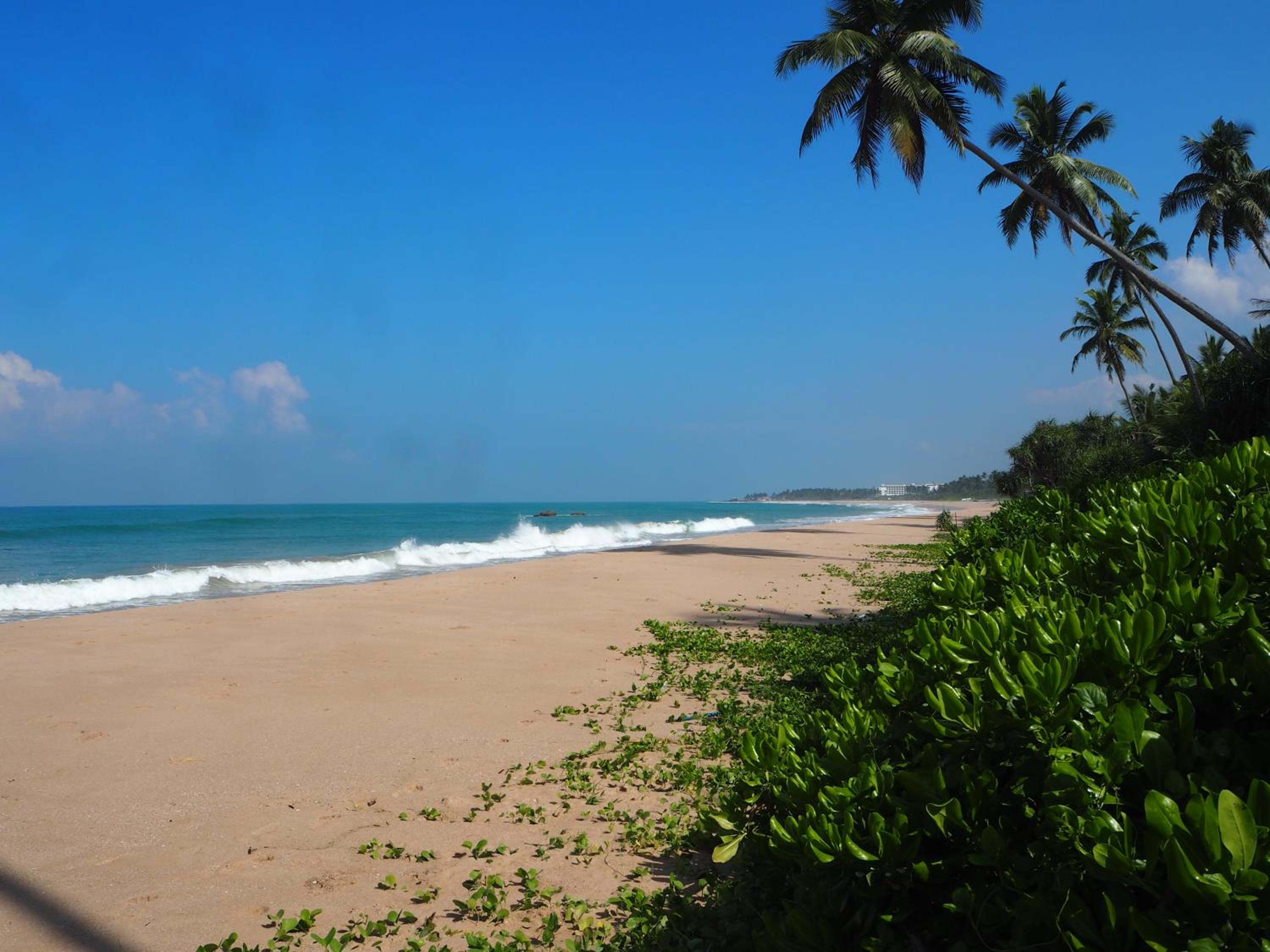 Raja Beach Hotel