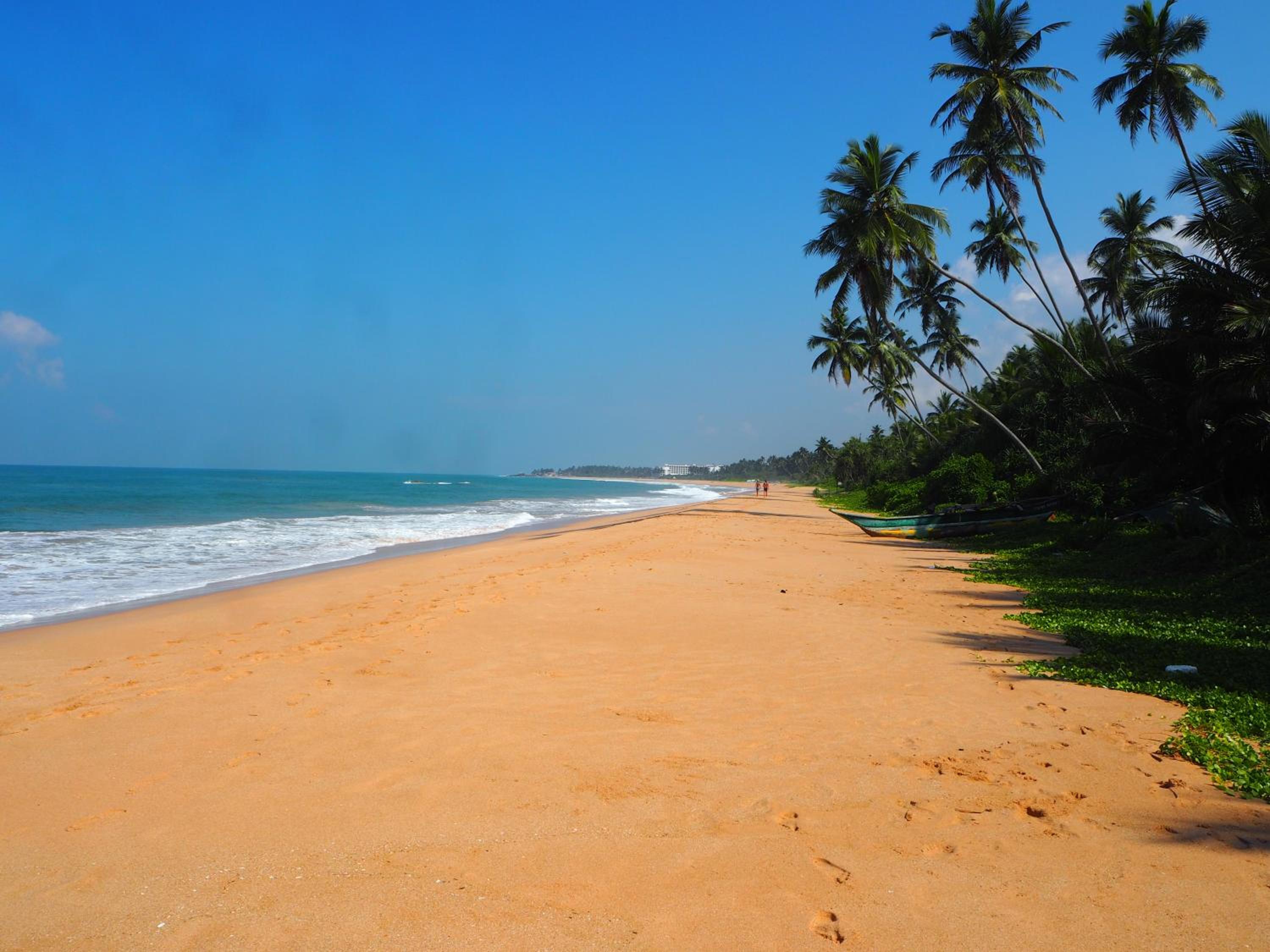 Raja Beach Hotel