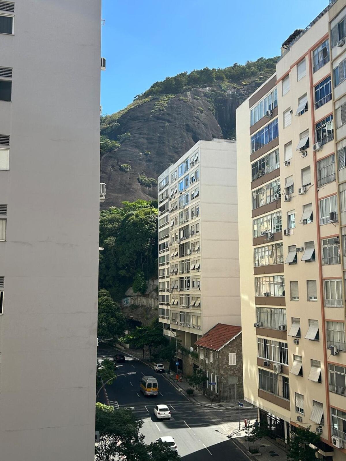 RioSouth Apartments - Conforto Completo e Espacoso, Wi-Fi 350 mega, ideal para familias e grupos a 8 mins da Praia de Copacabana