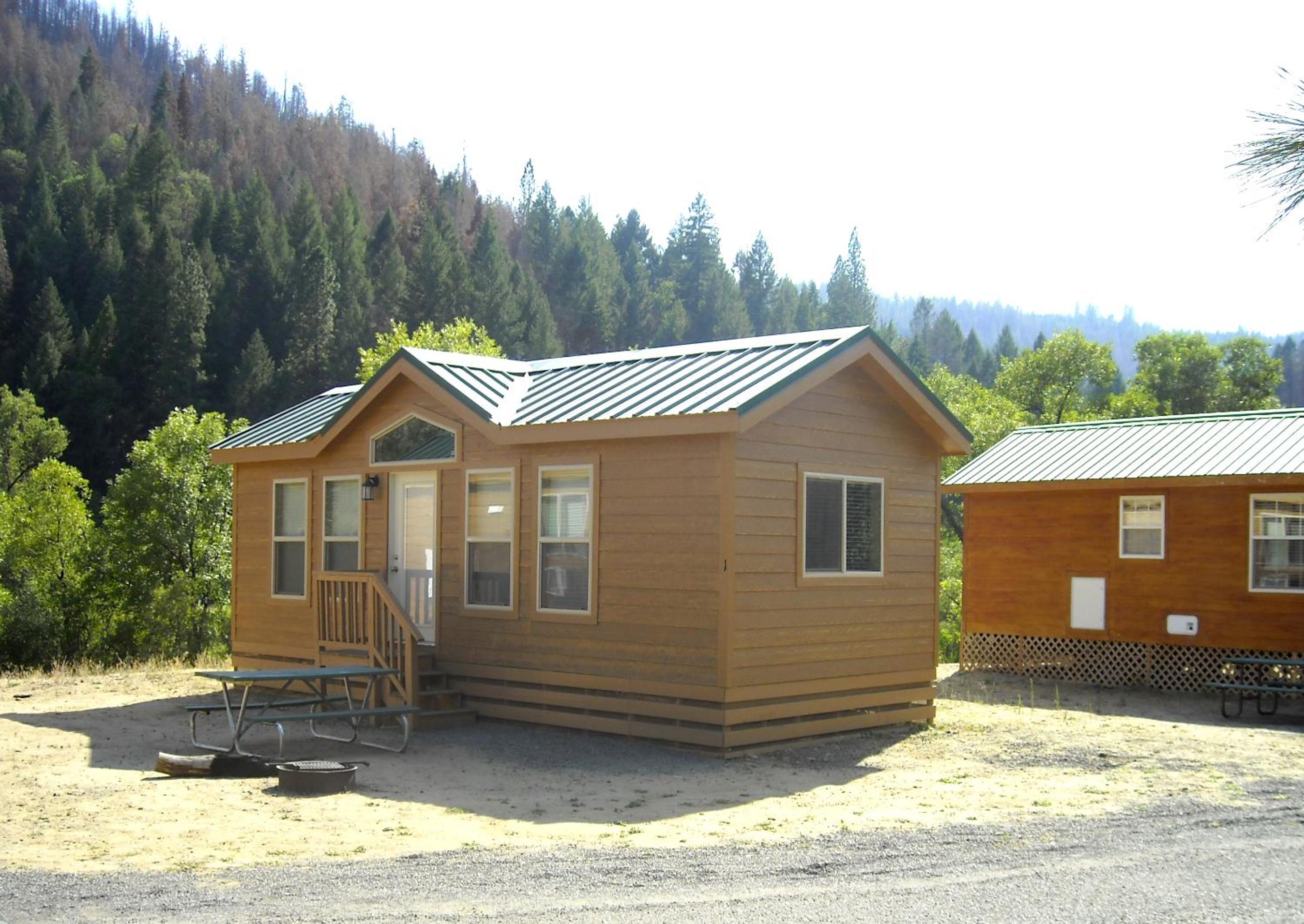 Yosemite Lakes Cottage 49 view 2
