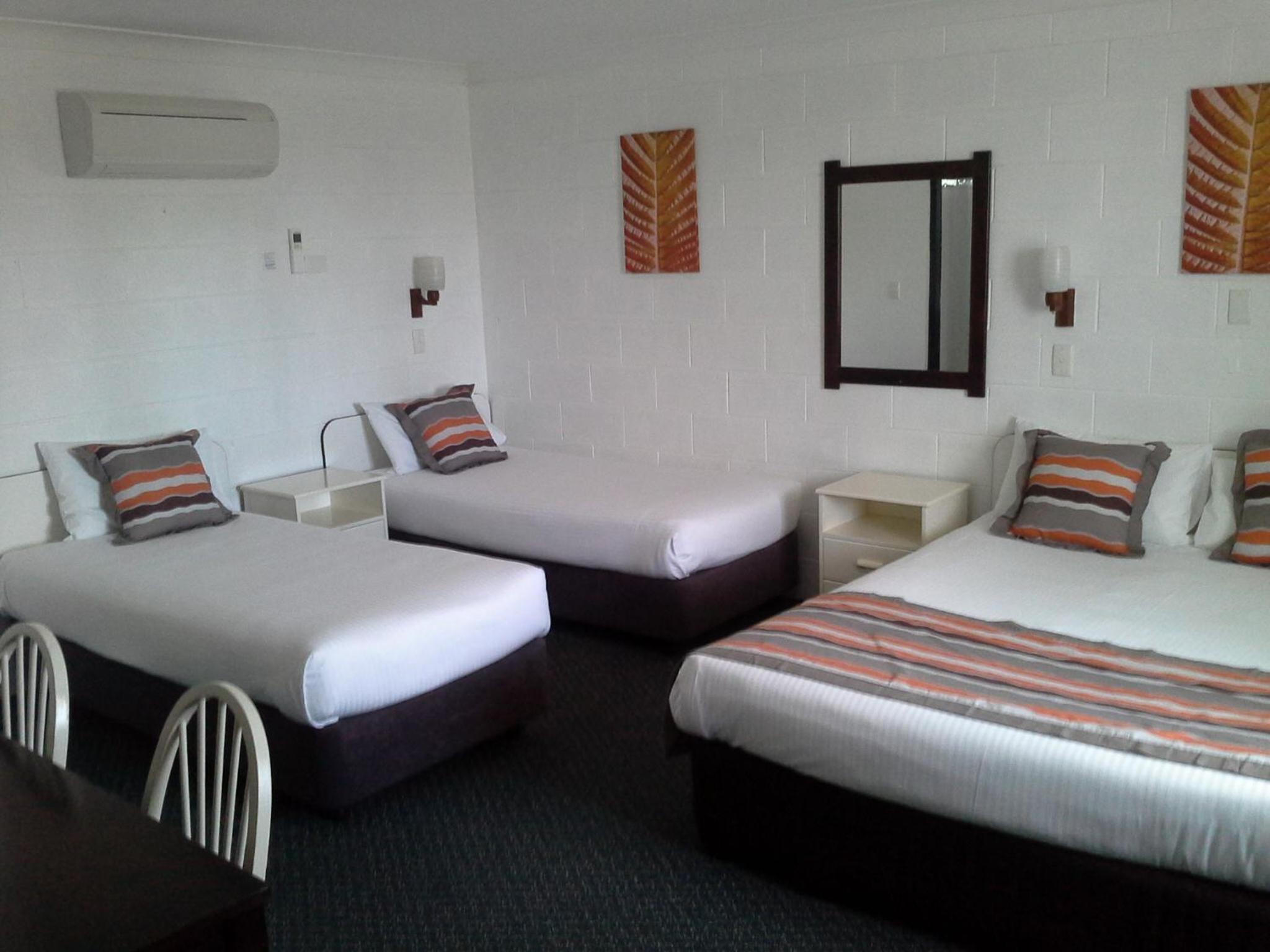 Hideaway Motor Inn