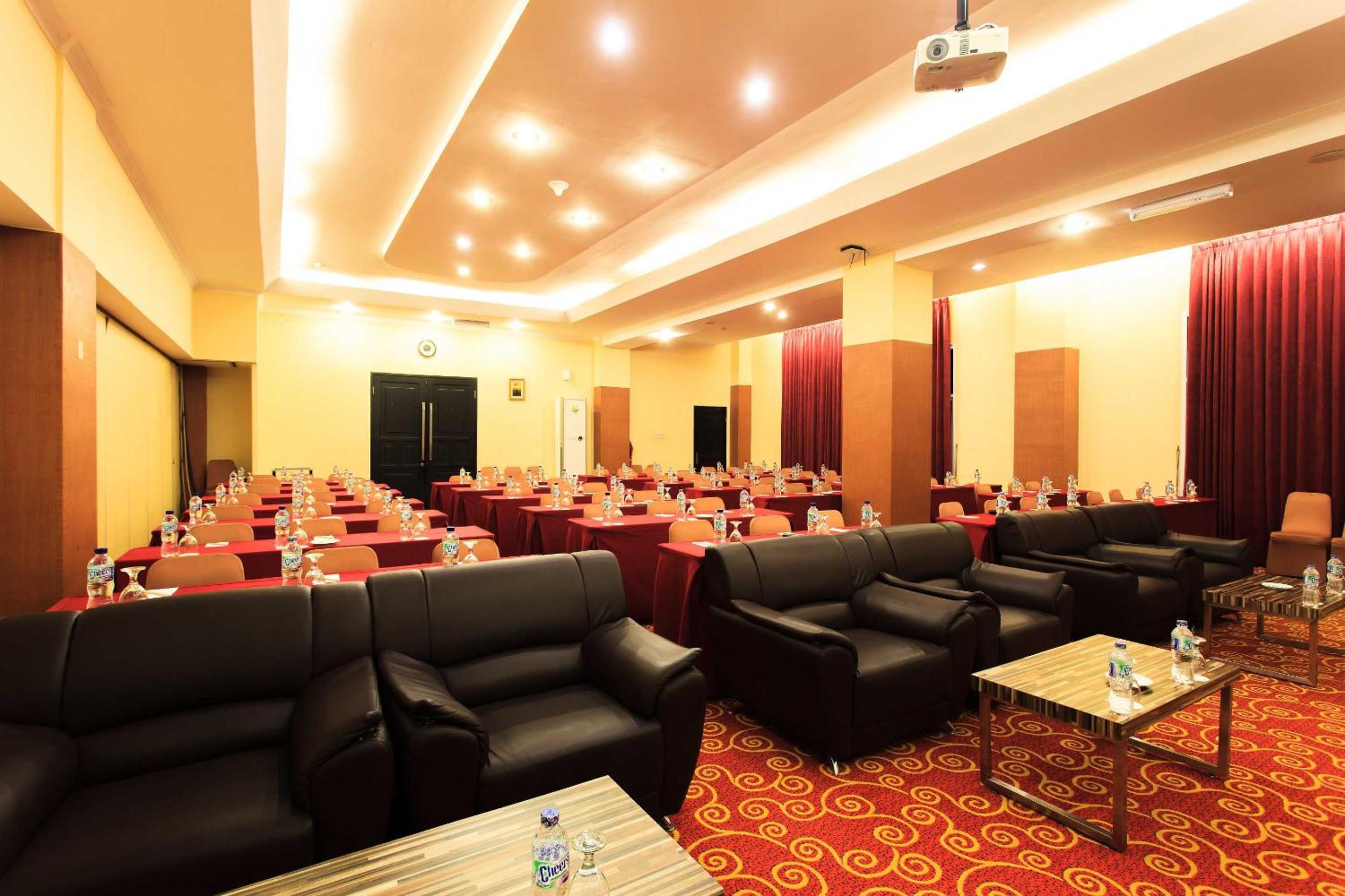 Aston Niu Manokwari Hotel & Conference Center