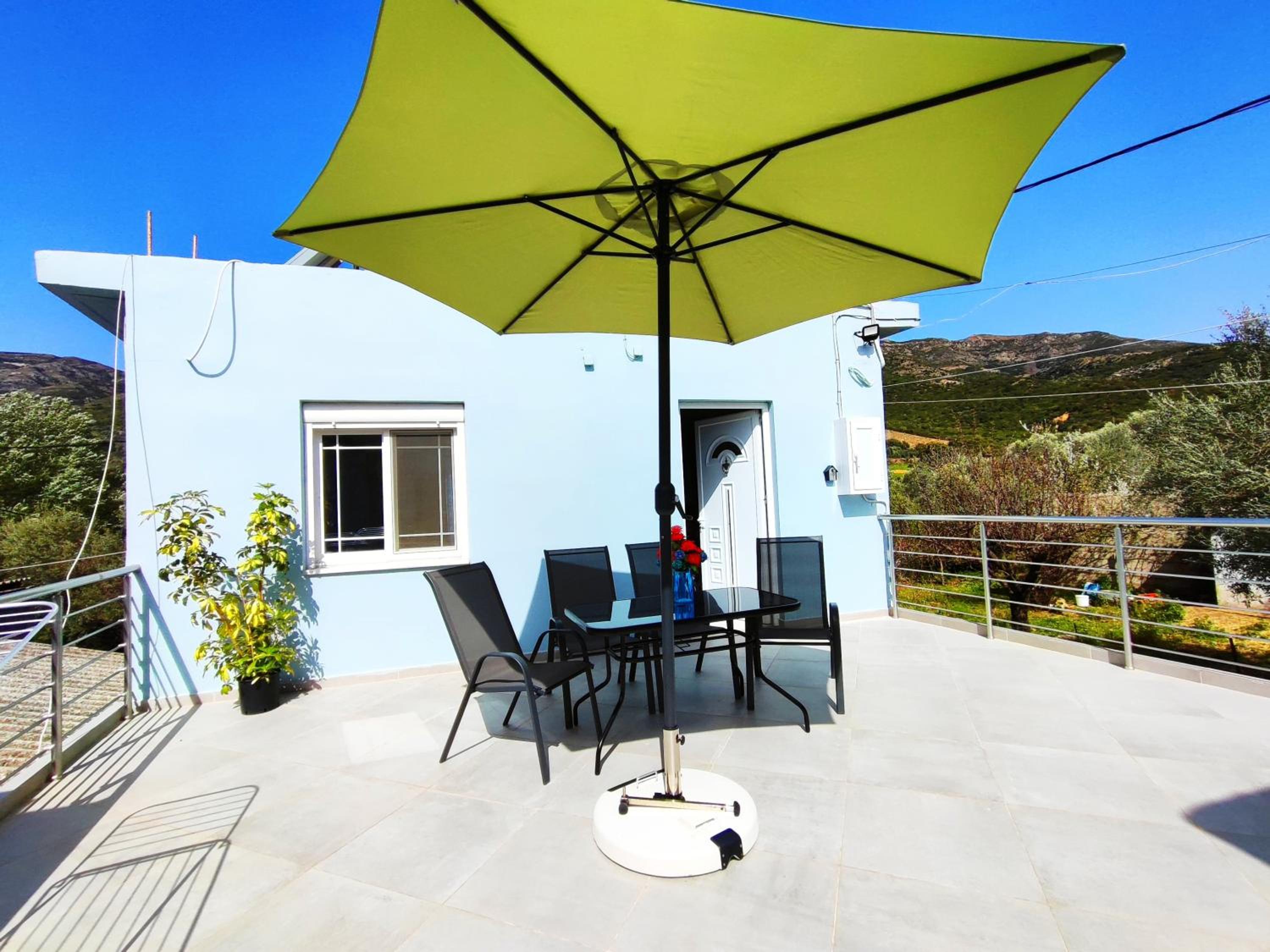 Nature House Vlatos