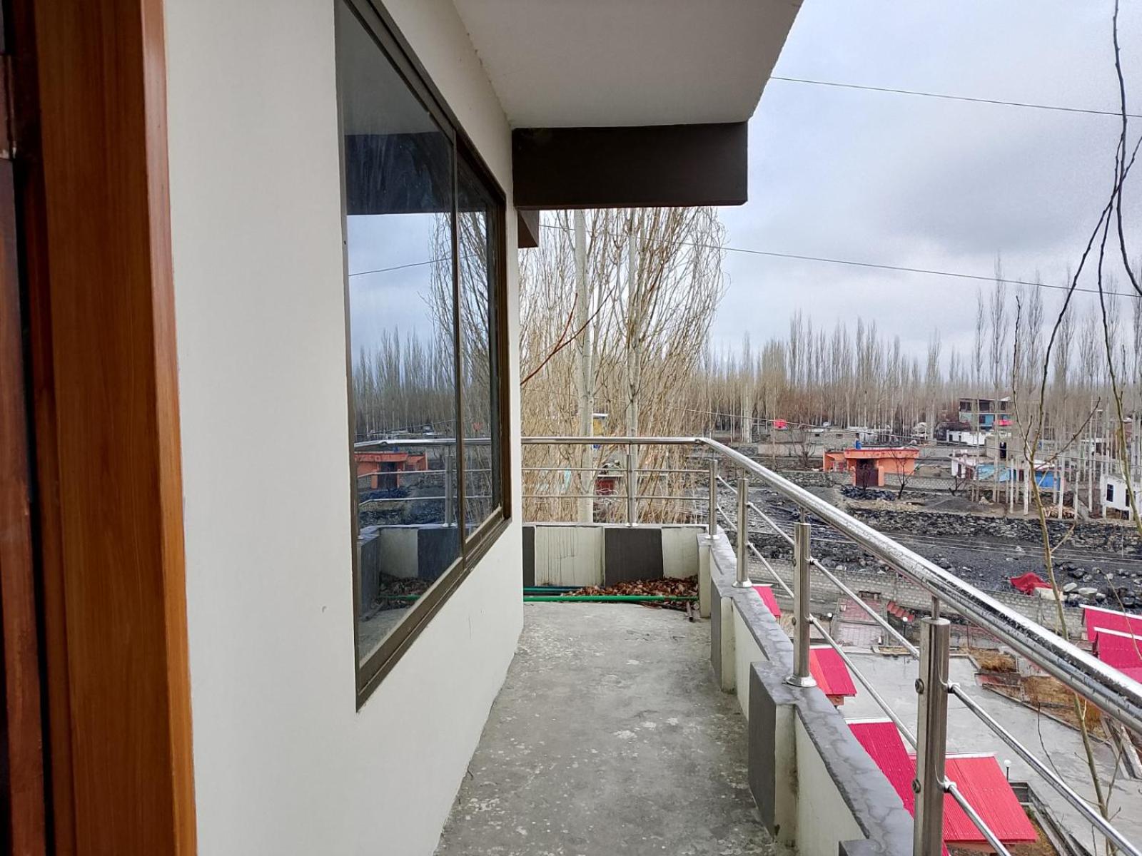 Photo 20