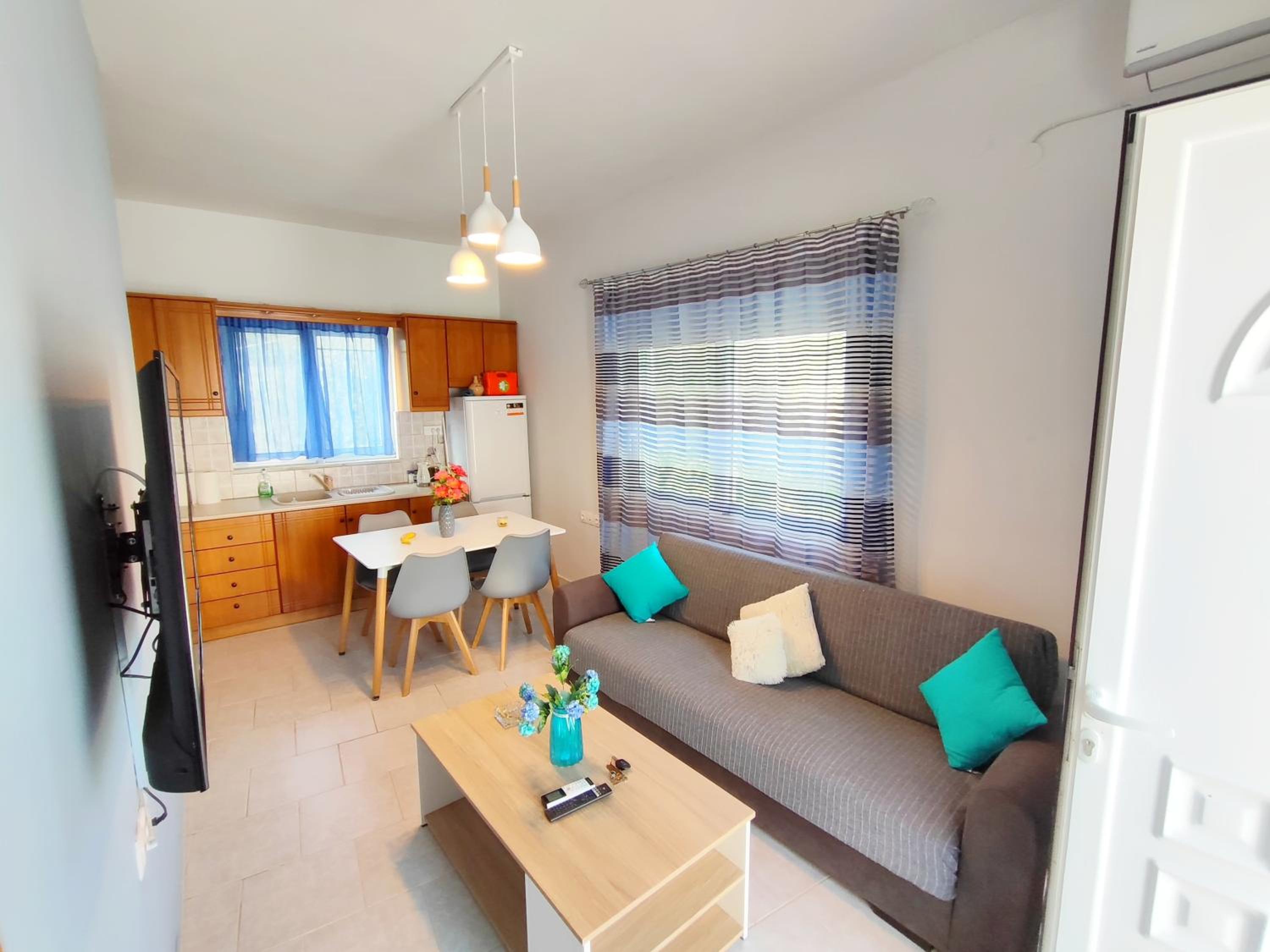 Nature House Vlatos