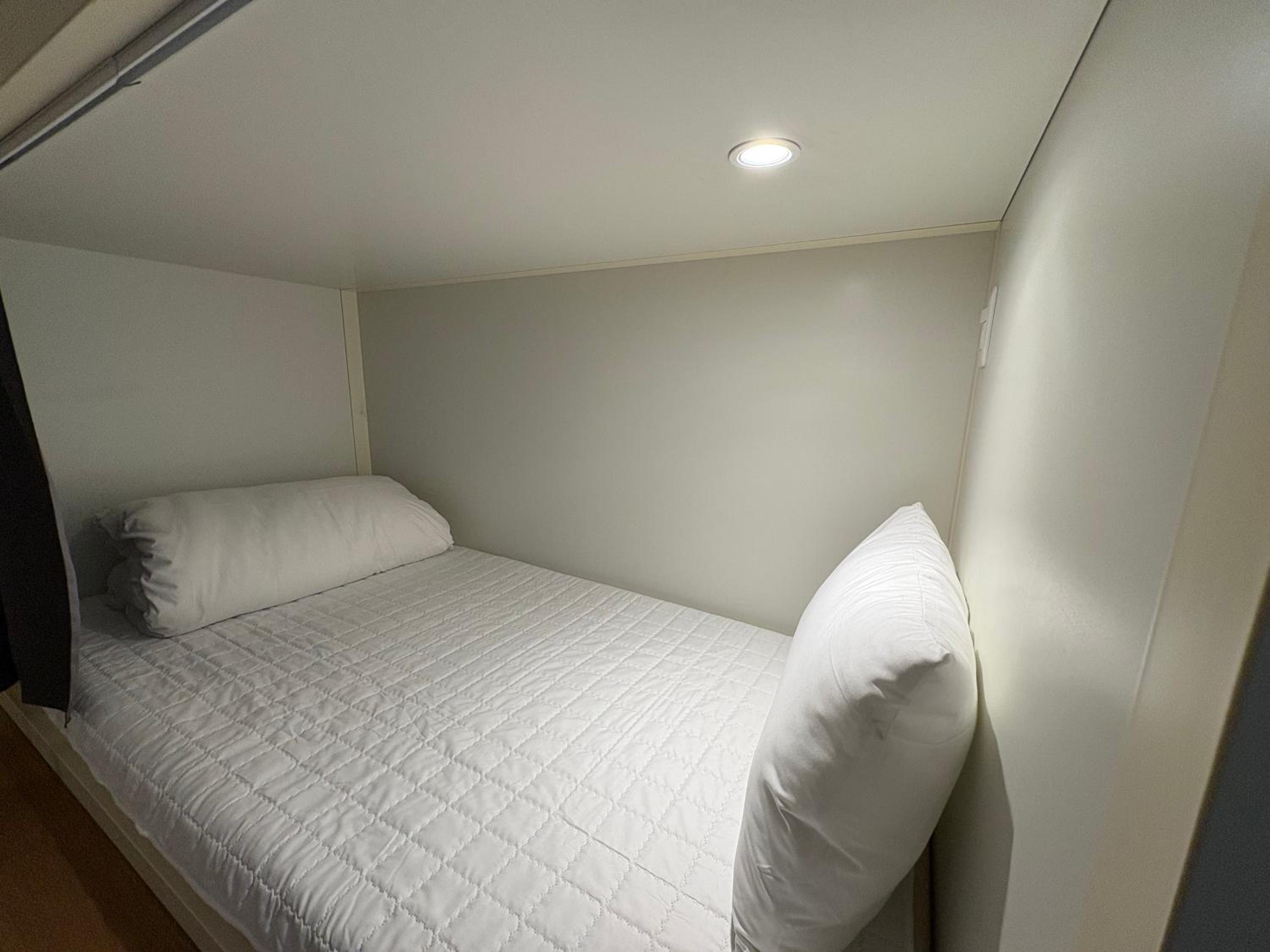 K wave Guesthouse Only Female in Hongdae 2